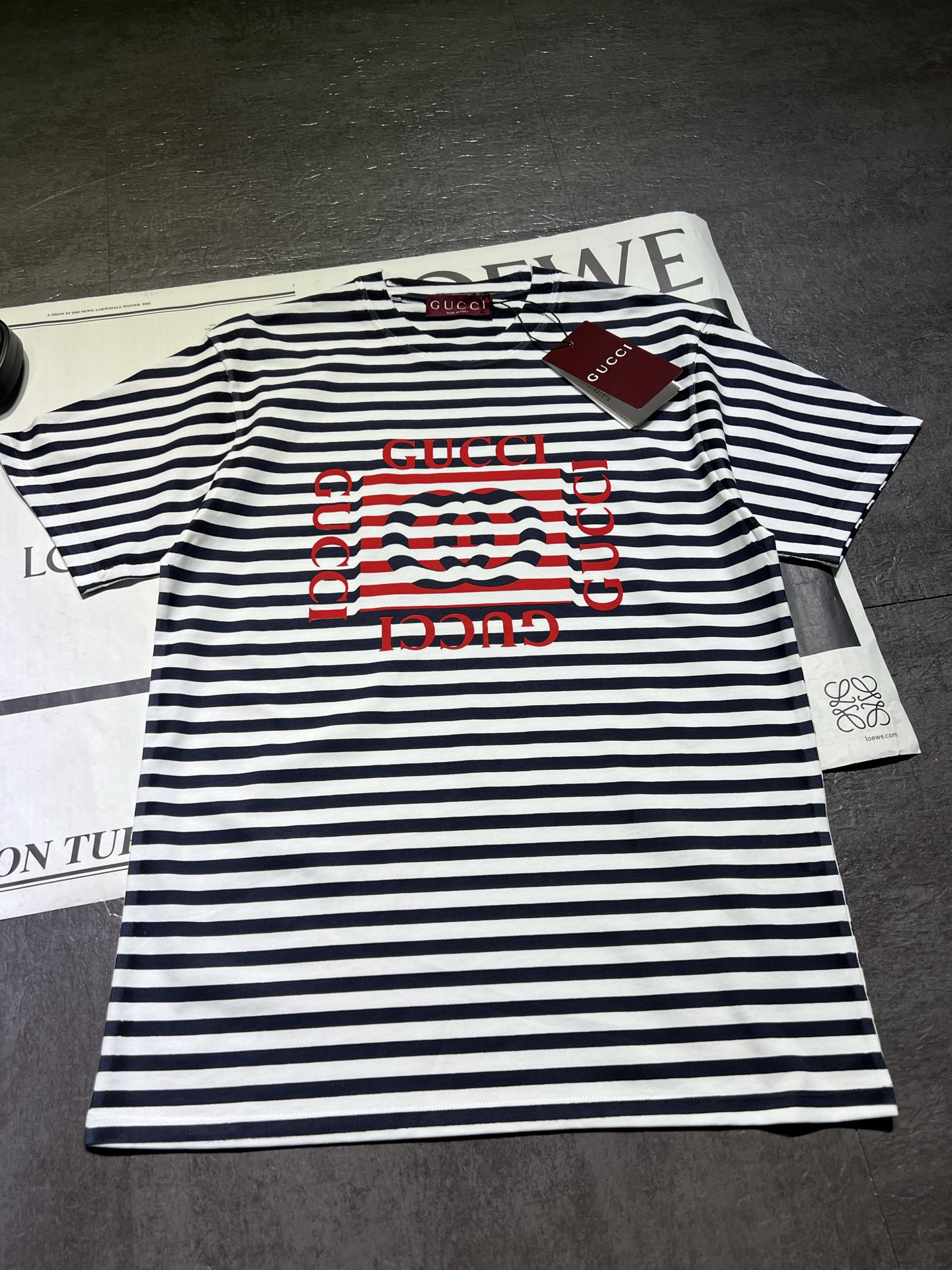 2025 Spring/Summer High-End Unisex Clothes with Gucci Grouch T-Shirts Packaged – Custom Fabrics, SML Sizes - 图片 1