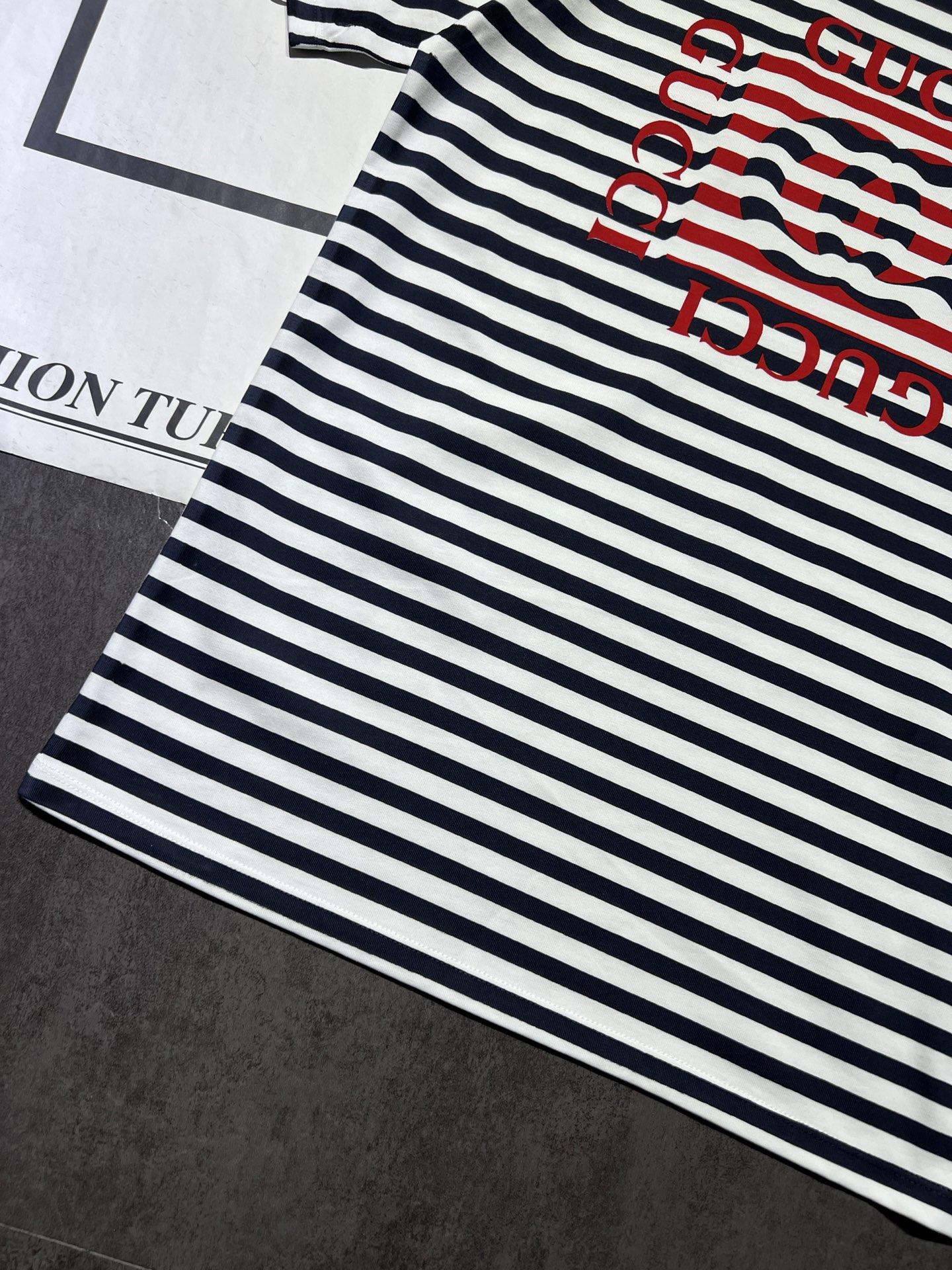 2025 Spring/Summer High-End Unisex Clothes with Gucci Grouch T-Shirts Packaged – Custom Fabrics, SML Sizes - 图片 3