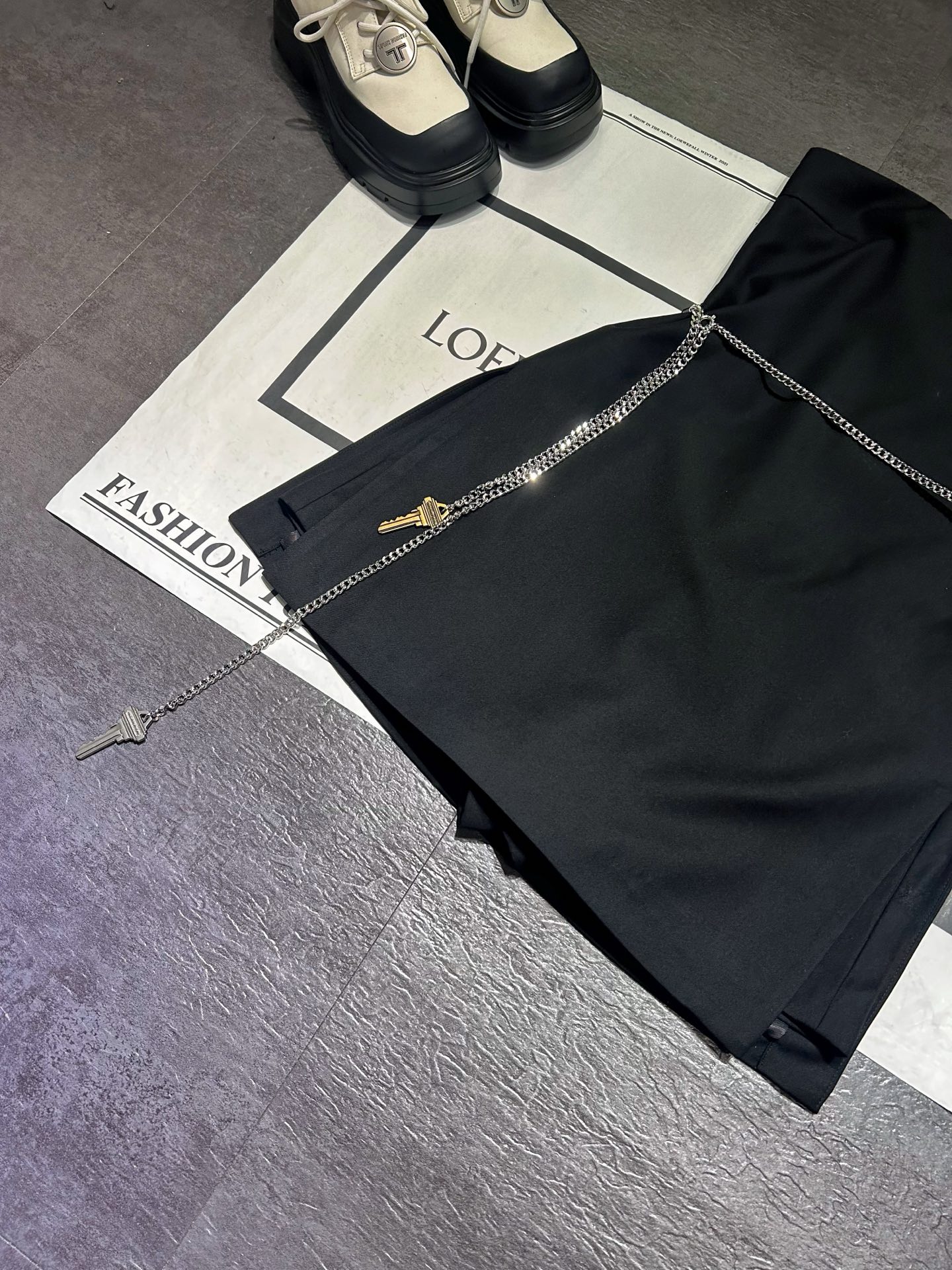 High-Quality Women’s Clothing: Alexanderwan Knitting Dress with Chain Decoration and Security Pants - 图片 3