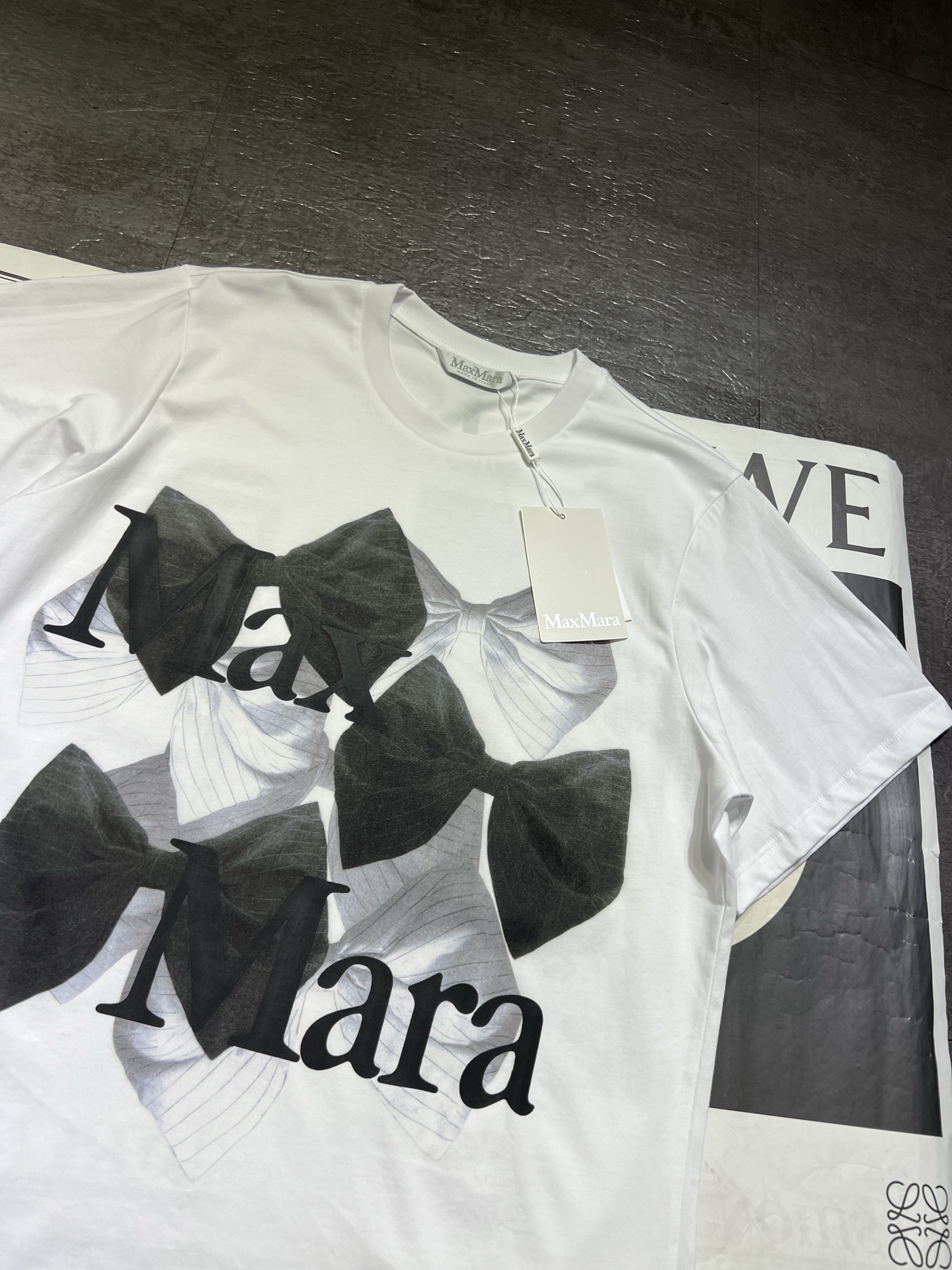 MaxMar 2025 High-Quality Women’s T-Shirts: Large, Same-Sex, Top-Up 100, Spot SML Sizes - 图片 2
