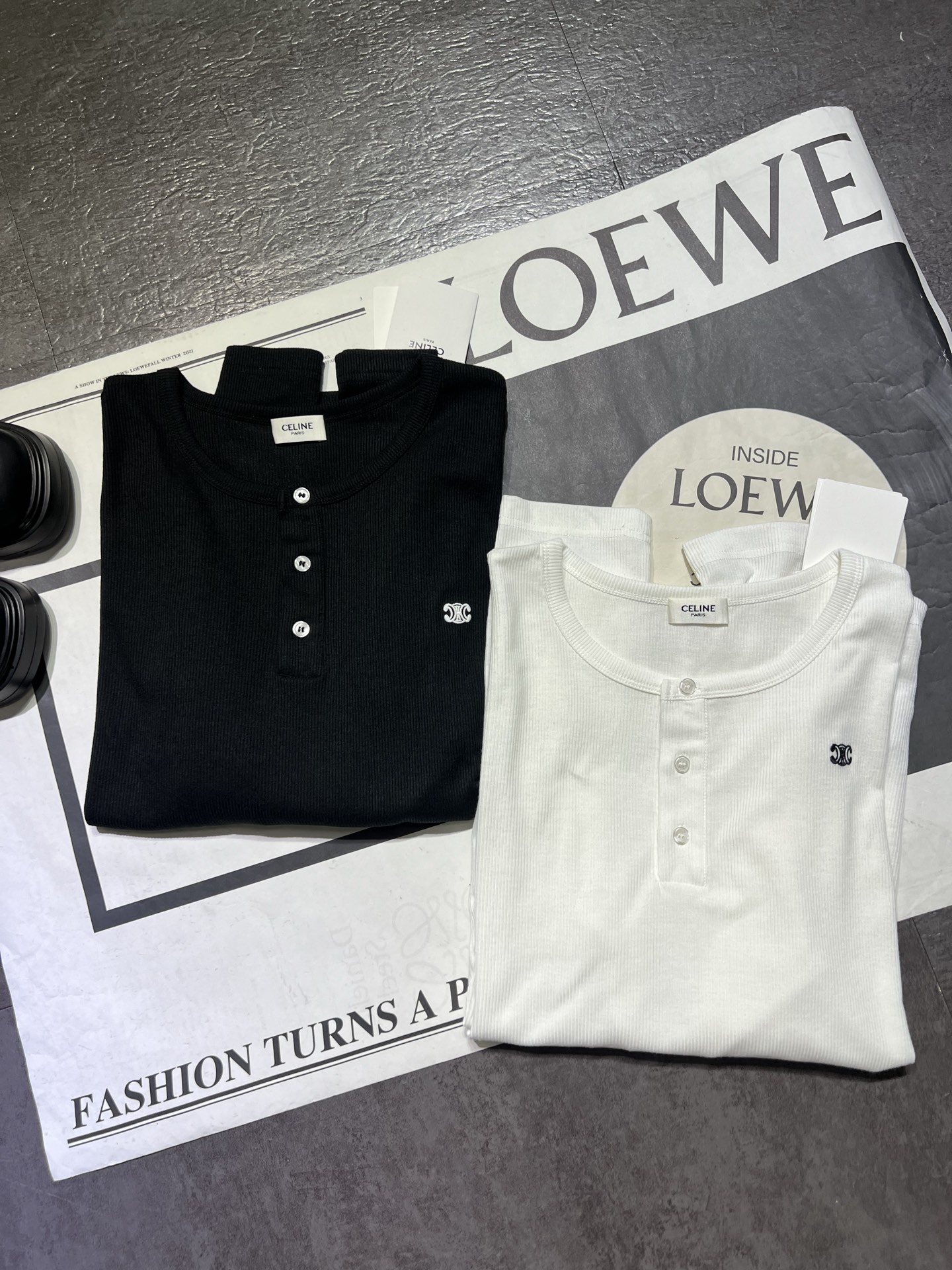 “White Cylindrical Women’s Suit: Celin Zelin 25 One-Piece Hardcore Design” - 图片 6