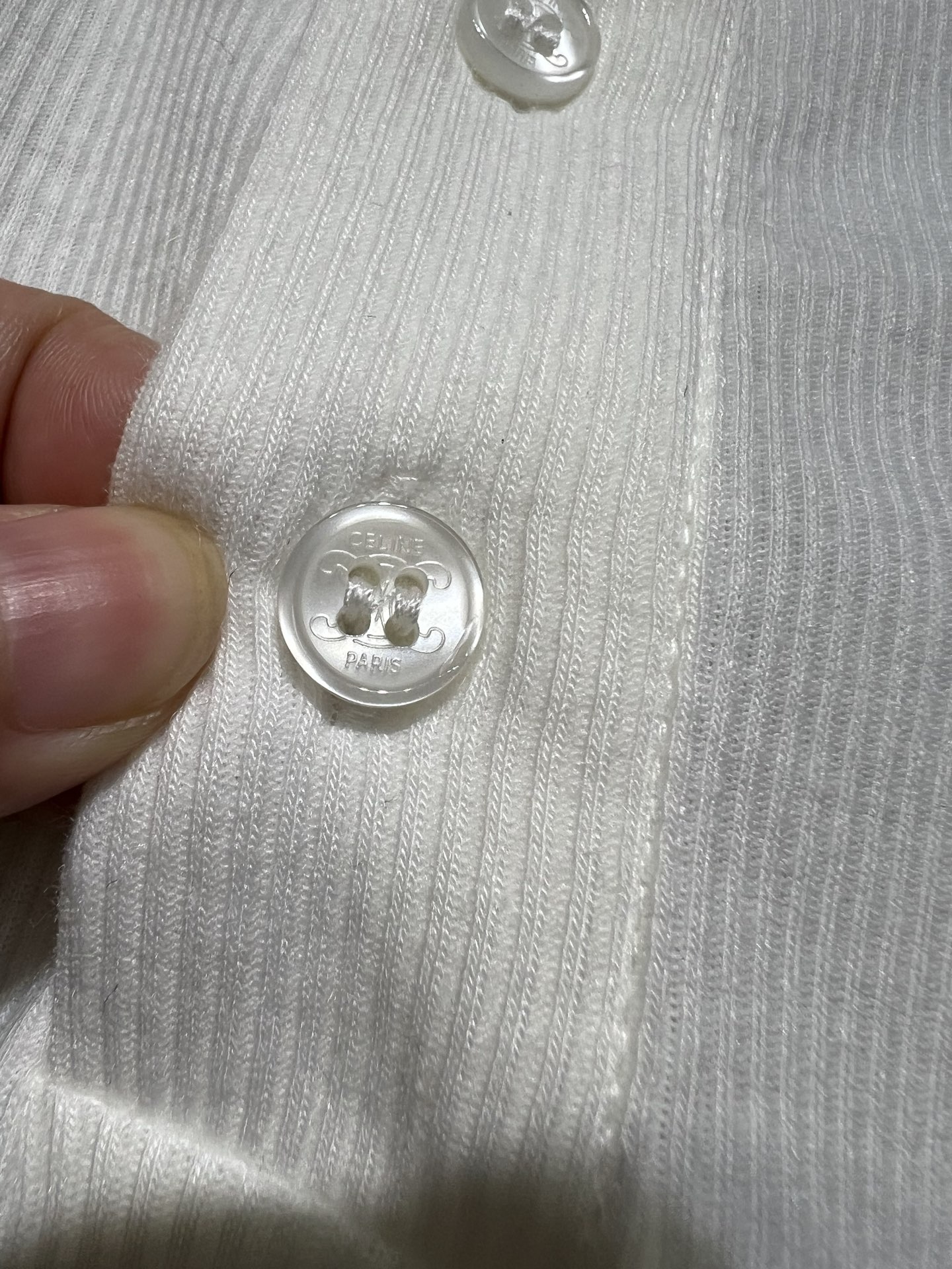 “White Cylindrical Women’s Suit: Celin Zelin 25 One-Piece Hardcore Design” - 图片 7