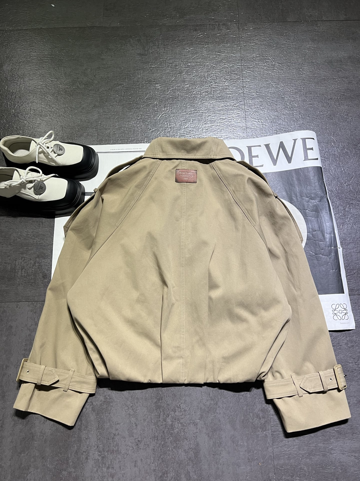 “Organic Cotton Suit for Women: Custom Double-Button Jacket, Ribbed Design, High-End Quality, Available in SML Sizes” - 图片 4