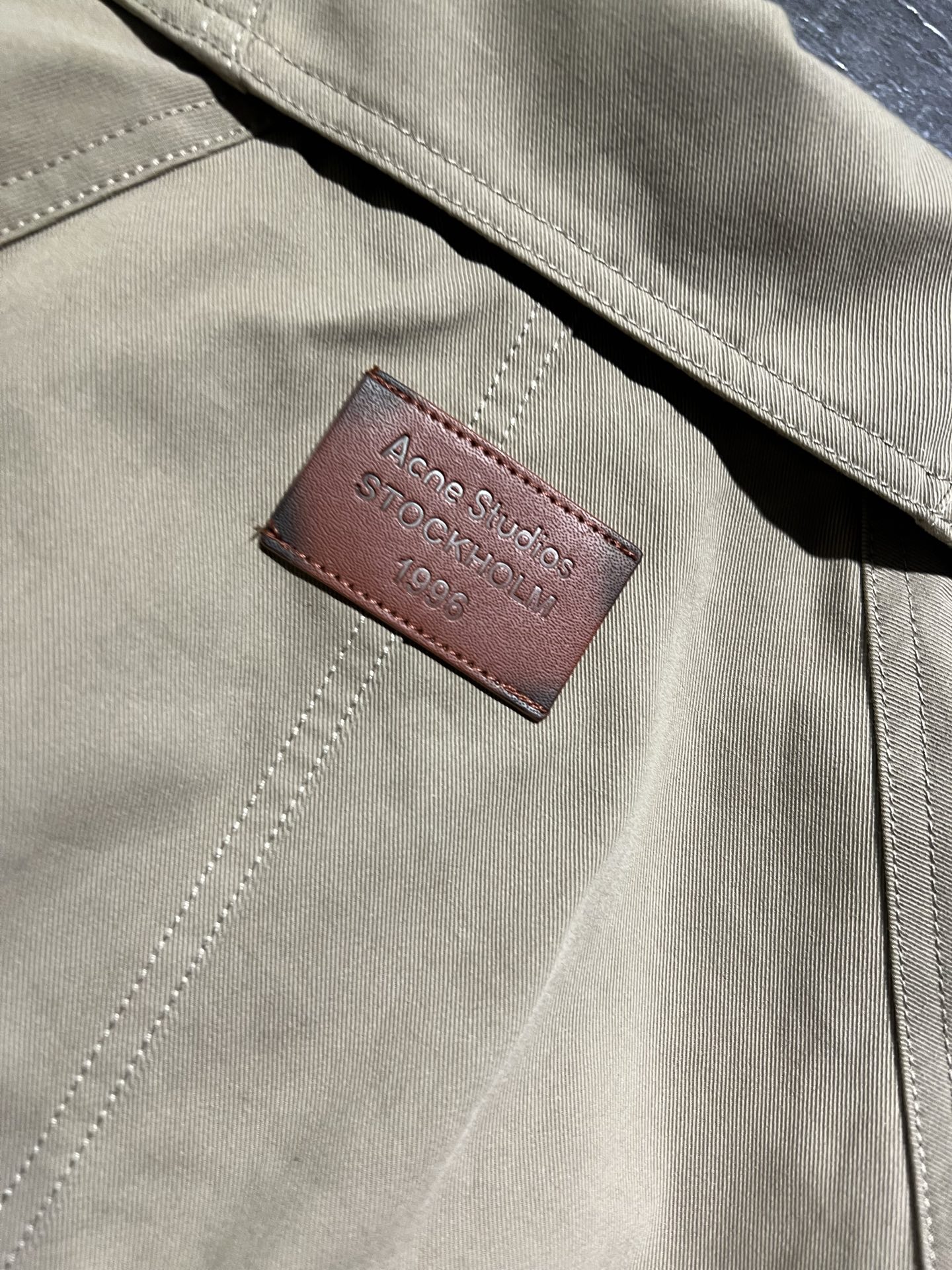 “Organic Cotton Suit for Women: Custom Double-Button Jacket, Ribbed Design, High-End Quality, Available in SML Sizes” - 图片 7