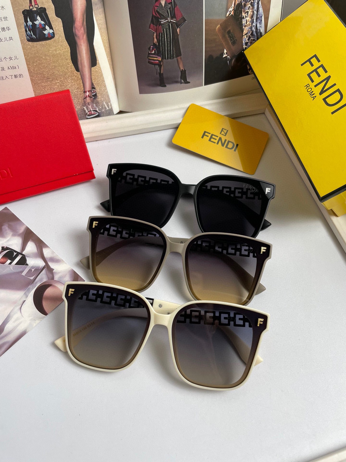 Fendi Comprar
 Gafas de sol Incrustados con diamantes Mujeres