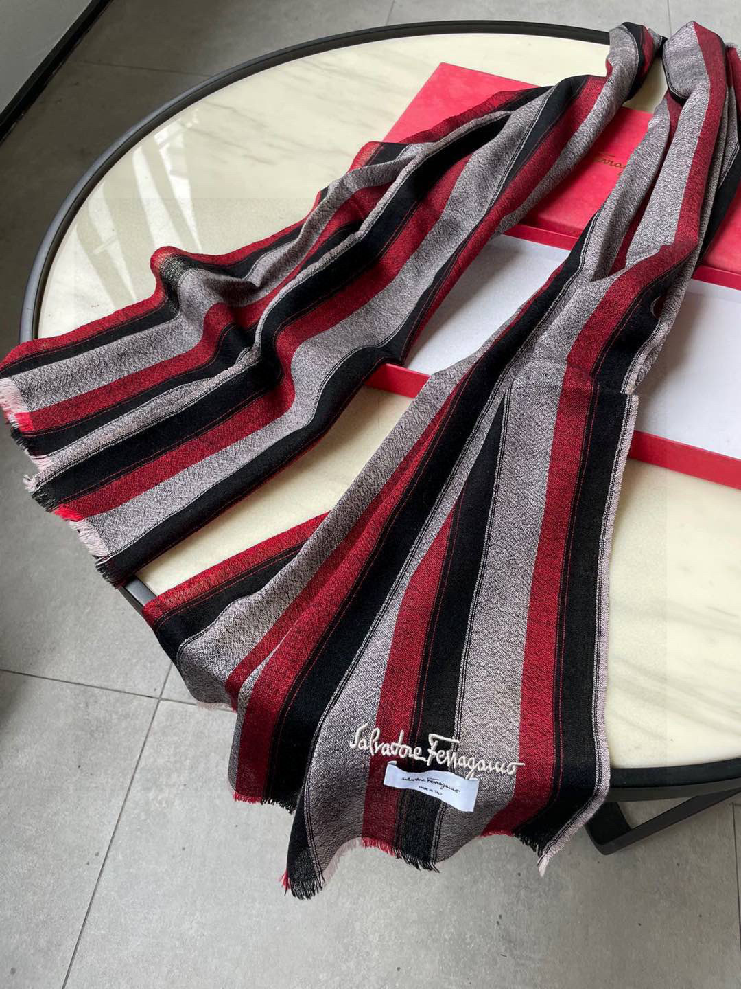 Top-String 2024: High-End Wool and Silk Scarf for Autumn/Winter Fashion - 图片 7