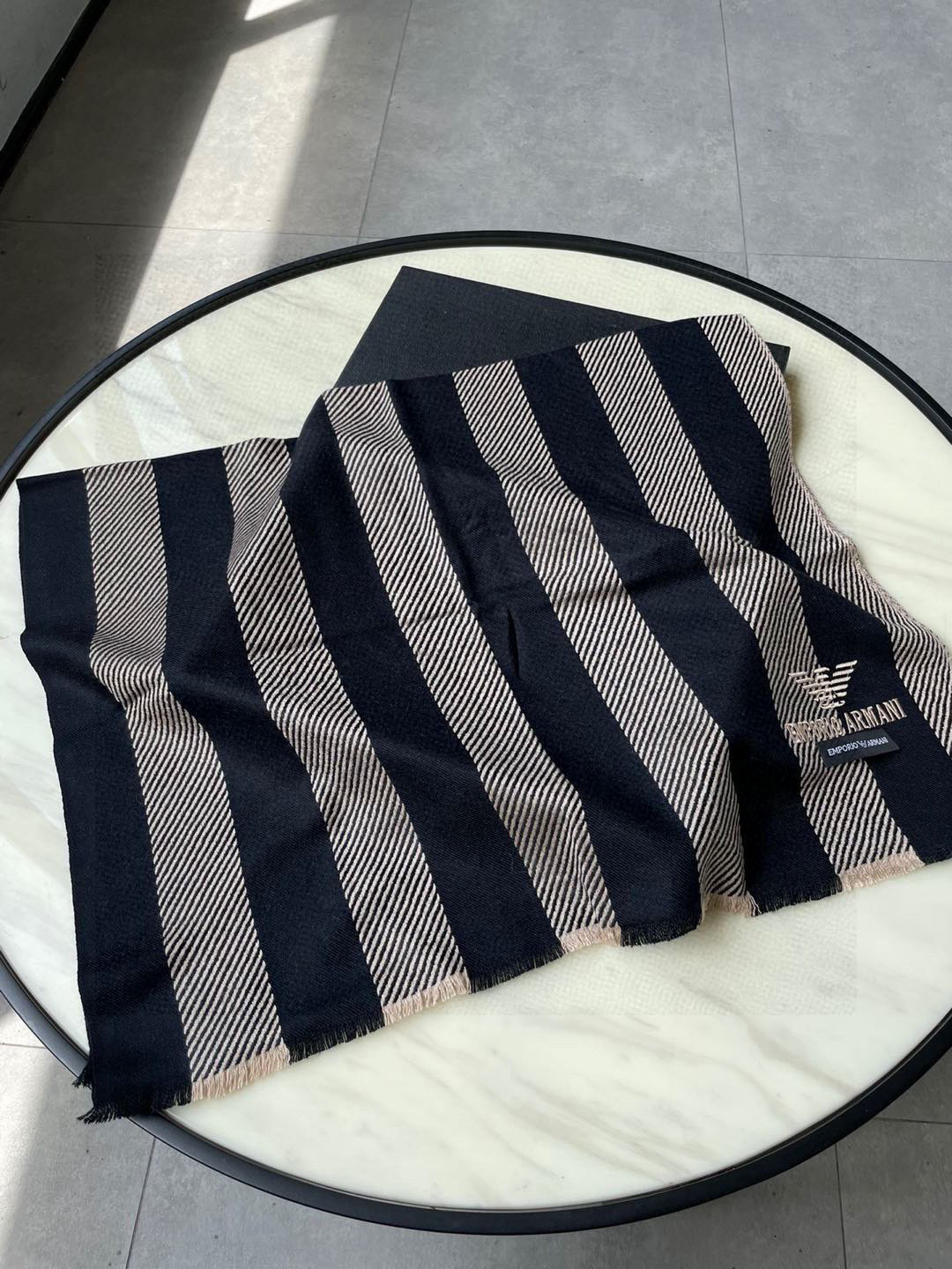 Men’s Wool Scarf: Classic, Attractive, and Perfect for Stylish Men - 图片 3