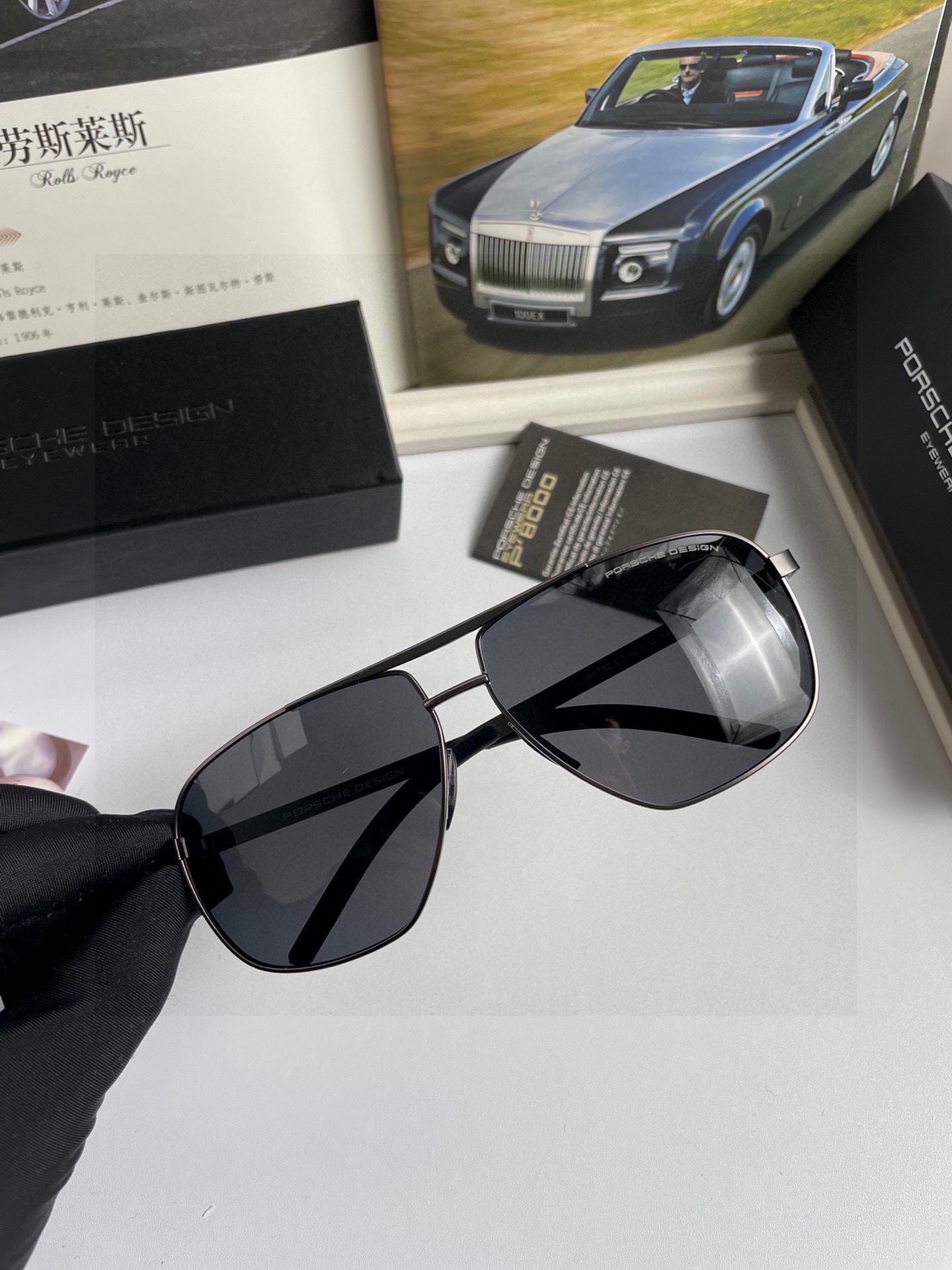 High-Quality Men’s Lighted Sunglasses with Imported Materials: Polly-Ray Mirrors, Stainless Steel Alloyed Legs. - 图片 5