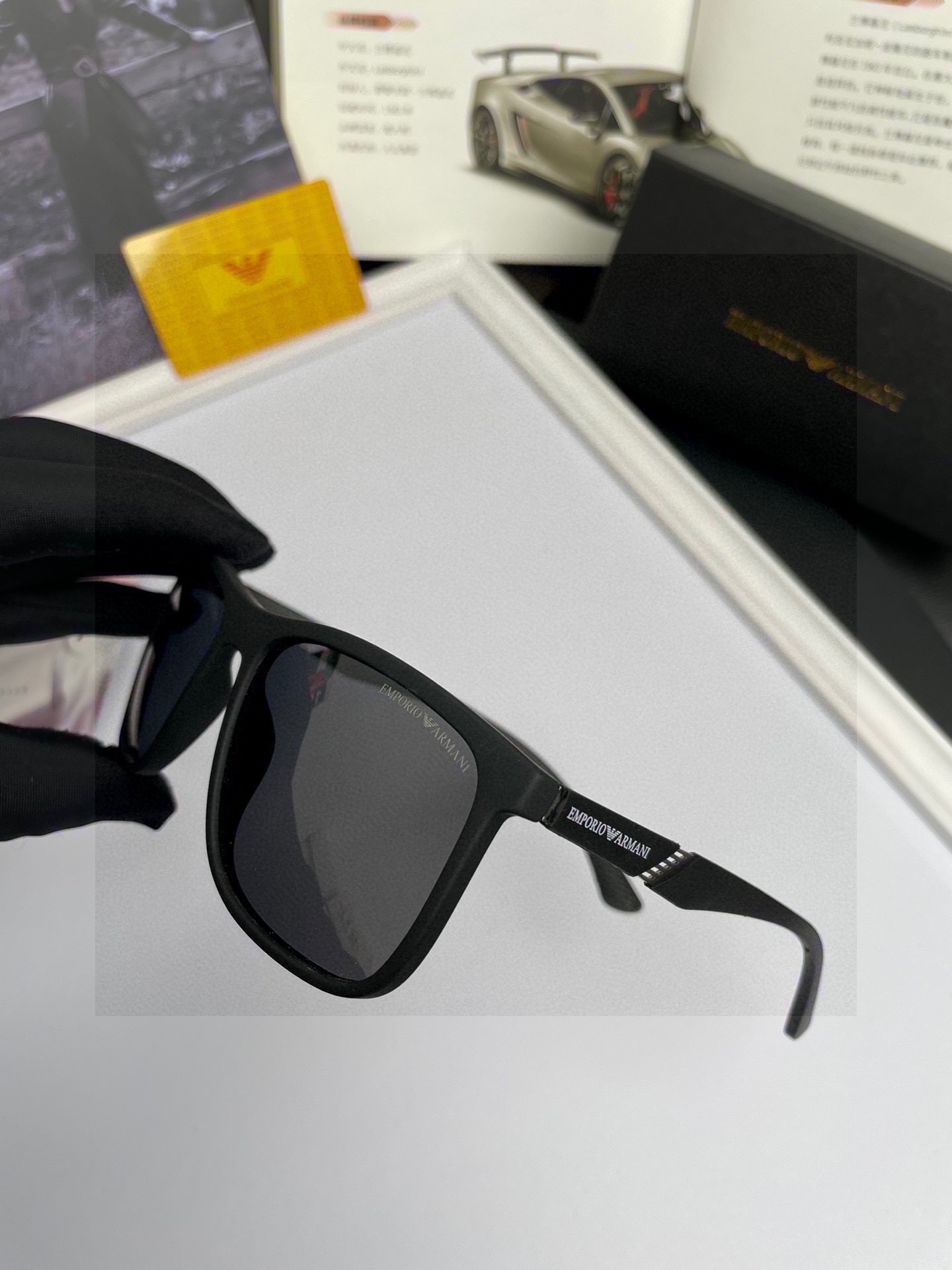 Amani ARMANI Sunglasses: Handmade High-End Design for Travel (No. 8111) - 图片 6