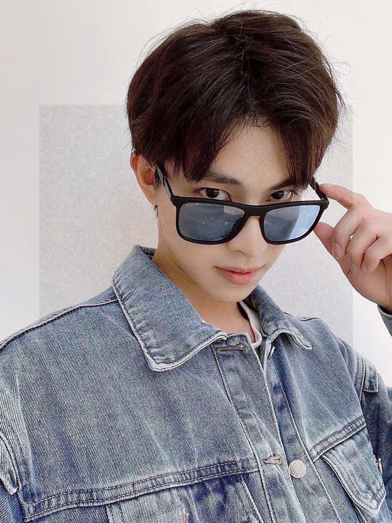 Amani ARMANI Sunglasses: Handmade High-End Design for Travel (No. 8111) - 图片 3