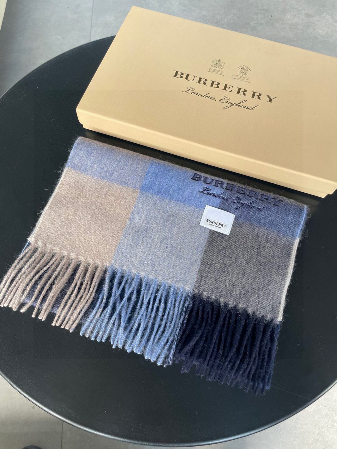 High-Quality Balboley Wool Scarf with Embroidered Logo Stands Out on Shelf