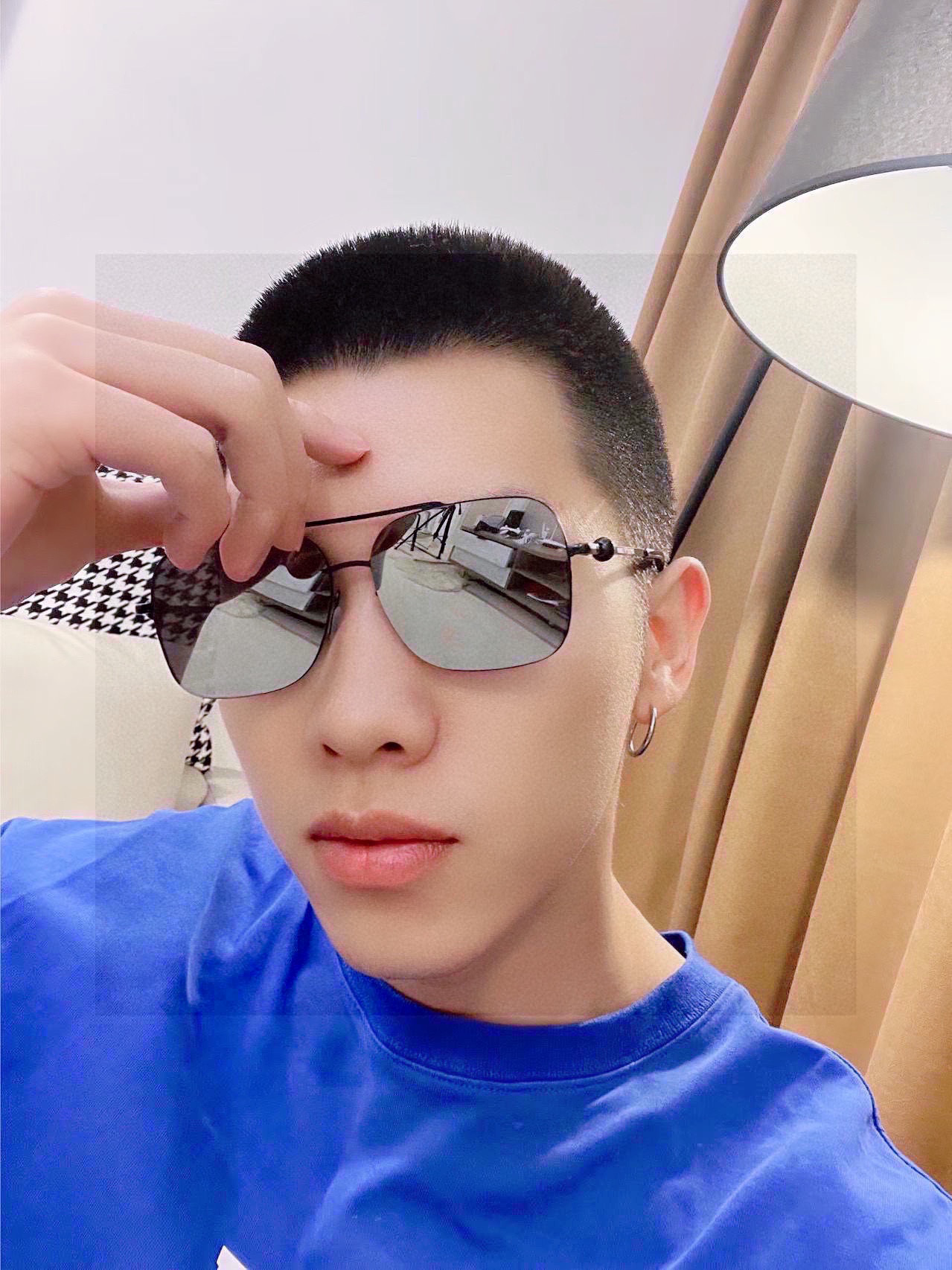 NO:257661,.Armani ARMANI high-quality men's polarized sunglasses, high-definition nylon lenses, ultra-light and elastic temples. Wear super light and no nose pressing, and it is excellent to buy (No. 8133) glasses sunglasses, glasses, armani, armani19860909.阿玛尼ARMANI 高品质男士偏光太阳镜 材质高清尼龙镜片、超轻超有弹性镜腿.戴上超轻,不压鼻,入手超赞（编号8133）眼镜墨镜太阳镜,眼镜,armani,armani,glasses