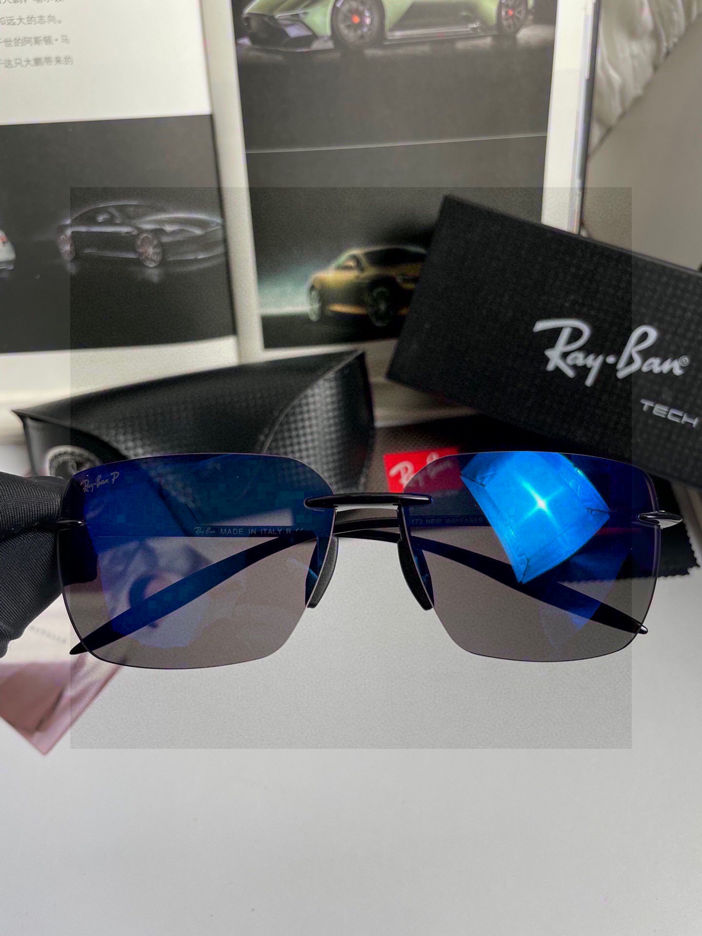 。新款💥品牌：雷朋Ray.Ban高品质男士偏光太阳镜🕶️ 超轻无框💕质感超赞，男士开车必备品。编号：98