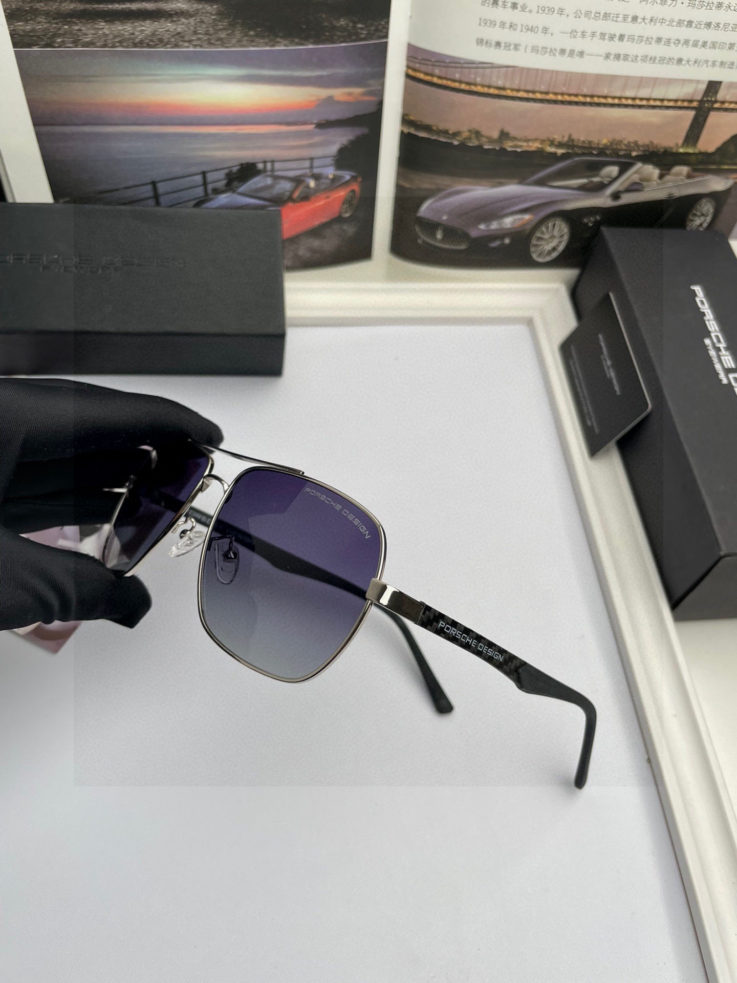 。新款牛货💥品牌：保时捷 高品质男士女士原单太阳镜🕶️ 材质：高清尼龙镜片、💦超轻超有弹性镜腿.戴上超轻