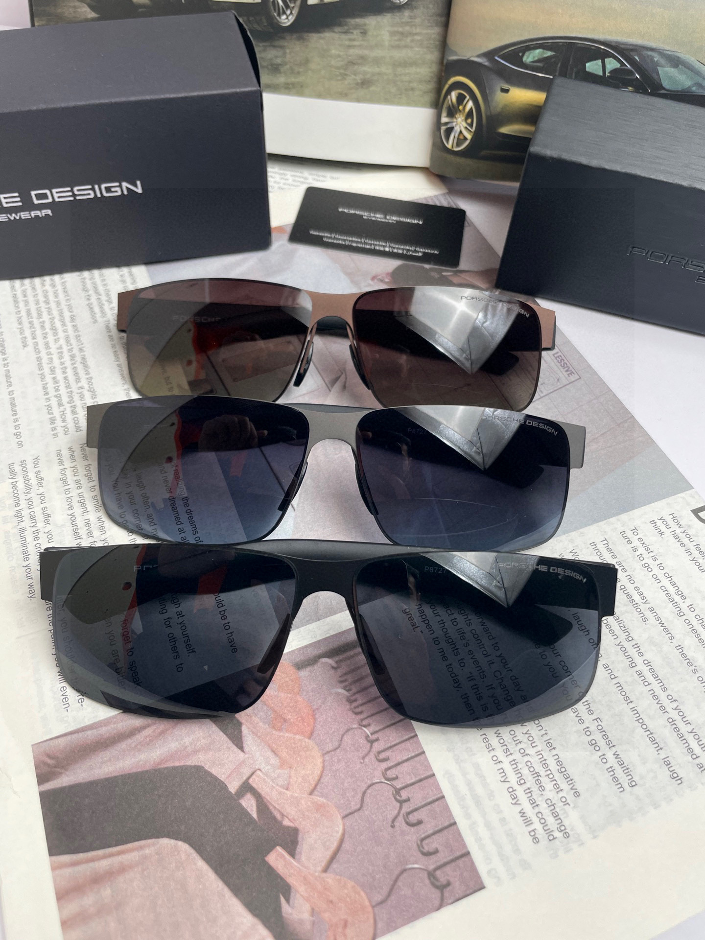 。新款牛货❗️保时捷高品质男士偏光太阳镜🕶️ 材质：高清尼龙镜片、💦超轻钢皮弹性镜腿.戴上超轻，不压鼻，