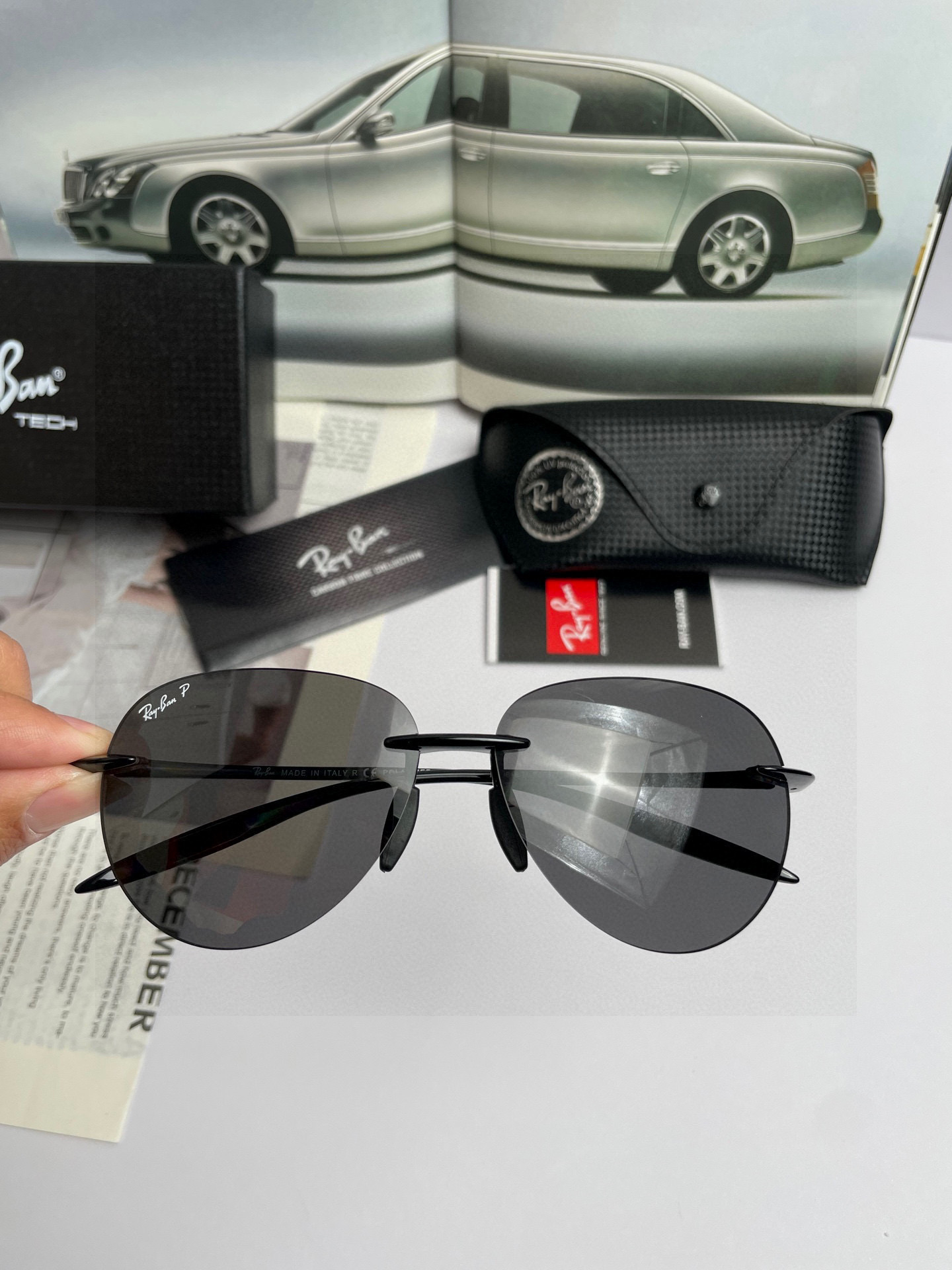 。新款💥品牌：雷朋Ray.Ban高品质男士偏光蛤蟆太阳镜🕶️ 超轻无框💕质感超赞，男士开车必备品。编号：