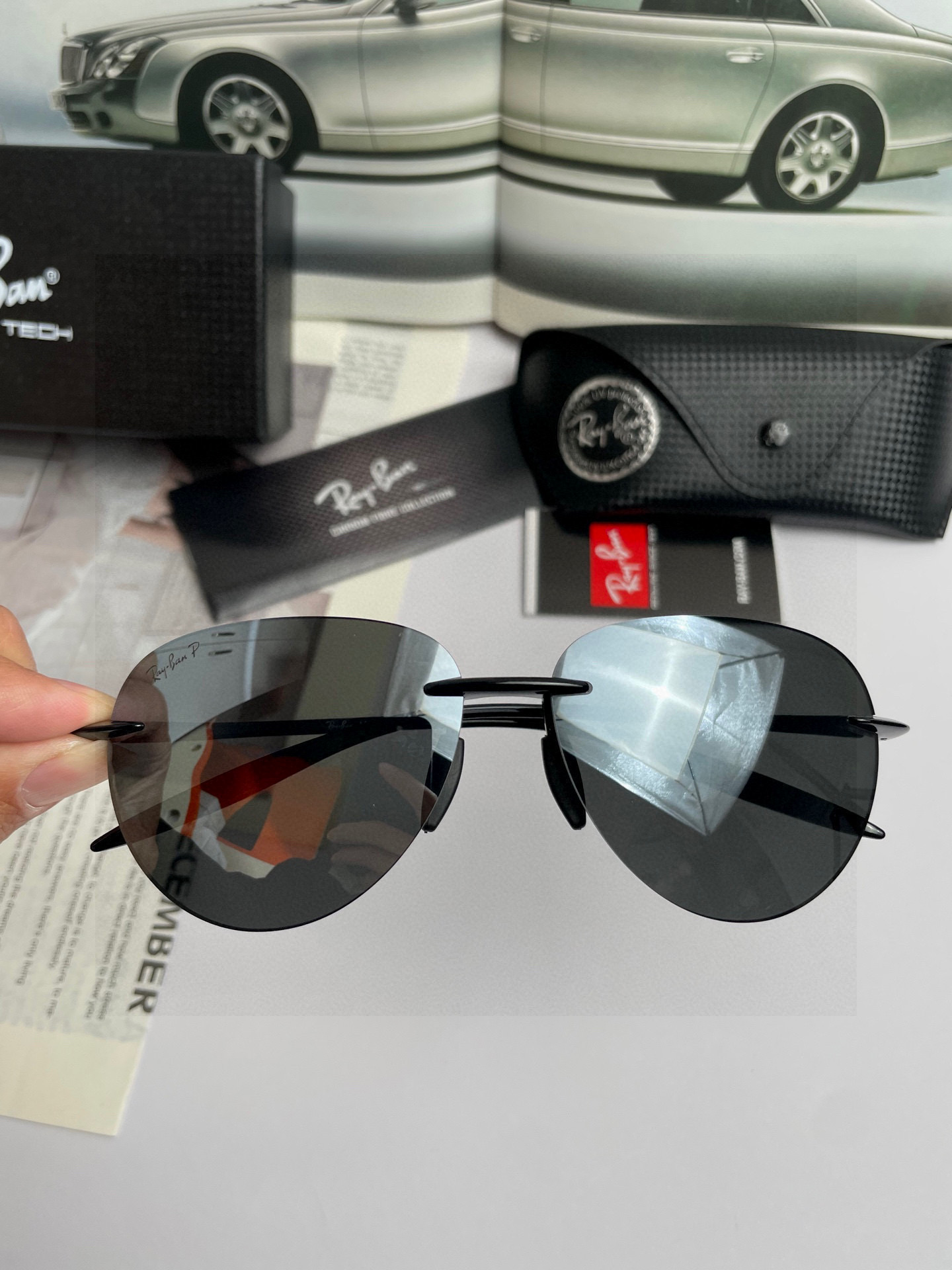 。新款💥品牌：雷朋Ray.Ban高品质男士偏光蛤蟆太阳镜🕶️ 超轻无框💕质感超赞，男士开车必备品。编号：