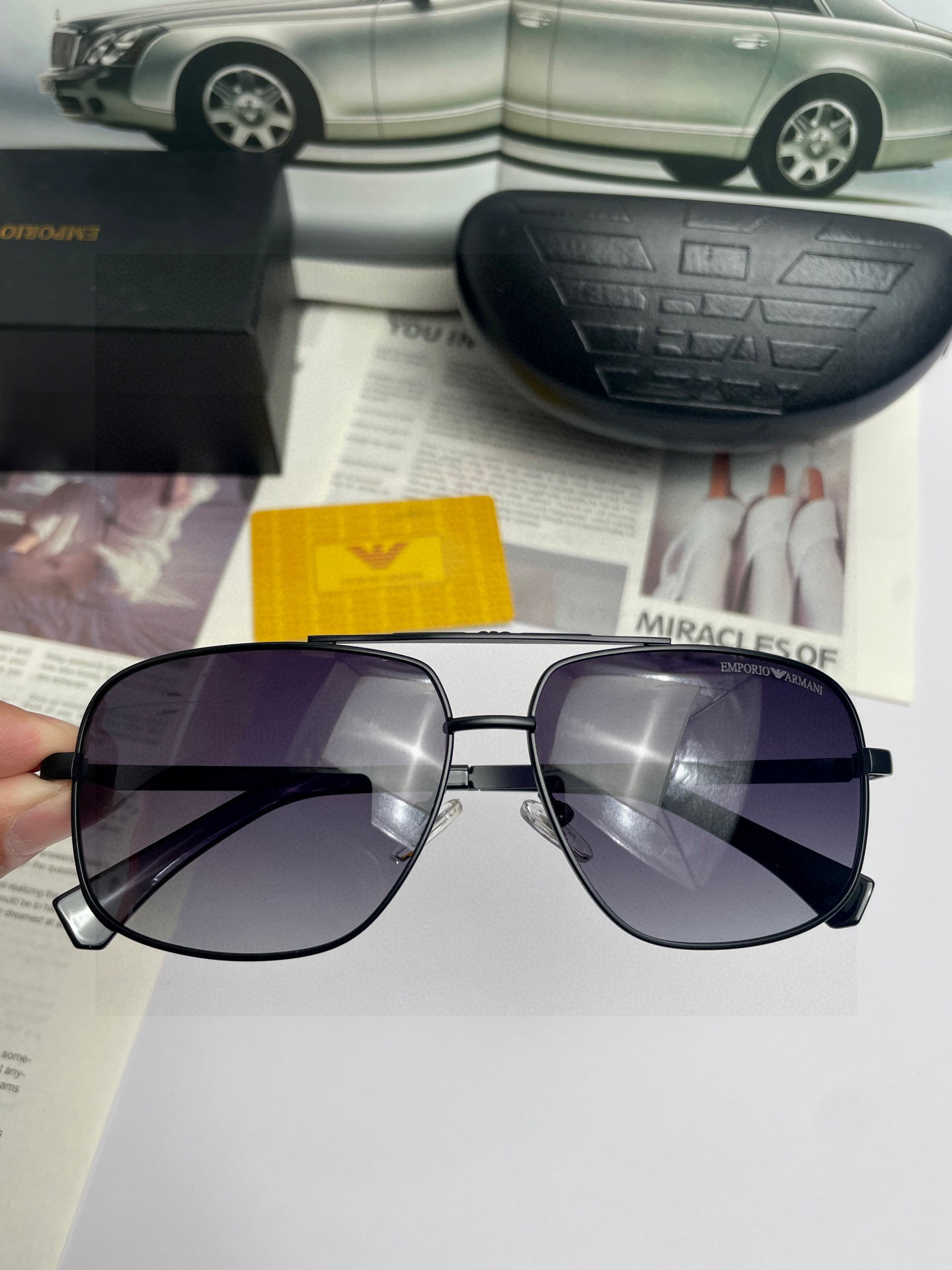 。新款💥品牌：阿玛尼ARMANI ：原单品质男士偏光太阳镜🕶️ 材质：高清宝丽来偏光镜片；进口合金金属镜