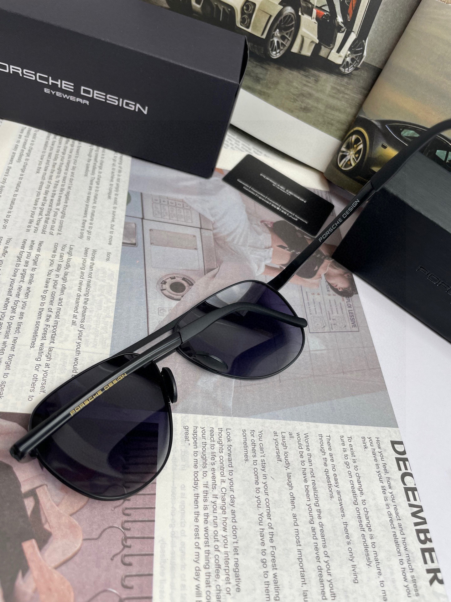 。新款 保时捷 高品质男士偏光太阳镜🕶️ 材质：进口宝丽来偏光镜片、💦进口不锈钢合金镜腿，💕质感超赞， 
