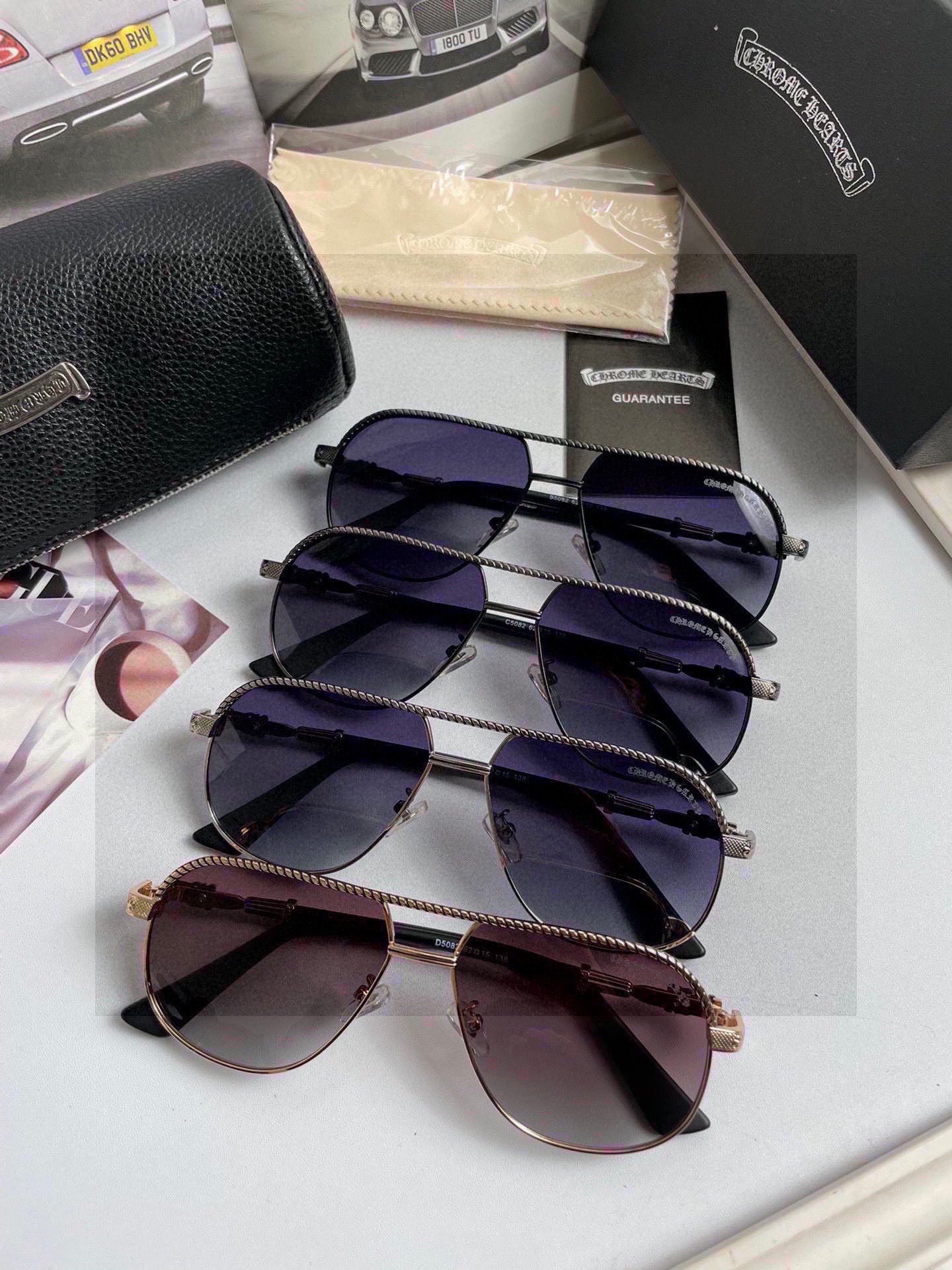 NO:366388,.New model, brand Croxin GUARANTEE original single high-quality men's polarized sunglasses material high-definition nylon lenses, brand design logo temples suitable for driving, traveling, super number 9802 glasses sunglasses, glasses, chrome hearts19860909.新款,品牌克罗心GUARANTEE原单高品质男士偏光太阳镜 材质高清尼龙镜片、品牌设计logo镜腿适合开车,旅行入手超赞编号9802眼镜墨镜太阳镜,眼镜,chrome hearts,glasses