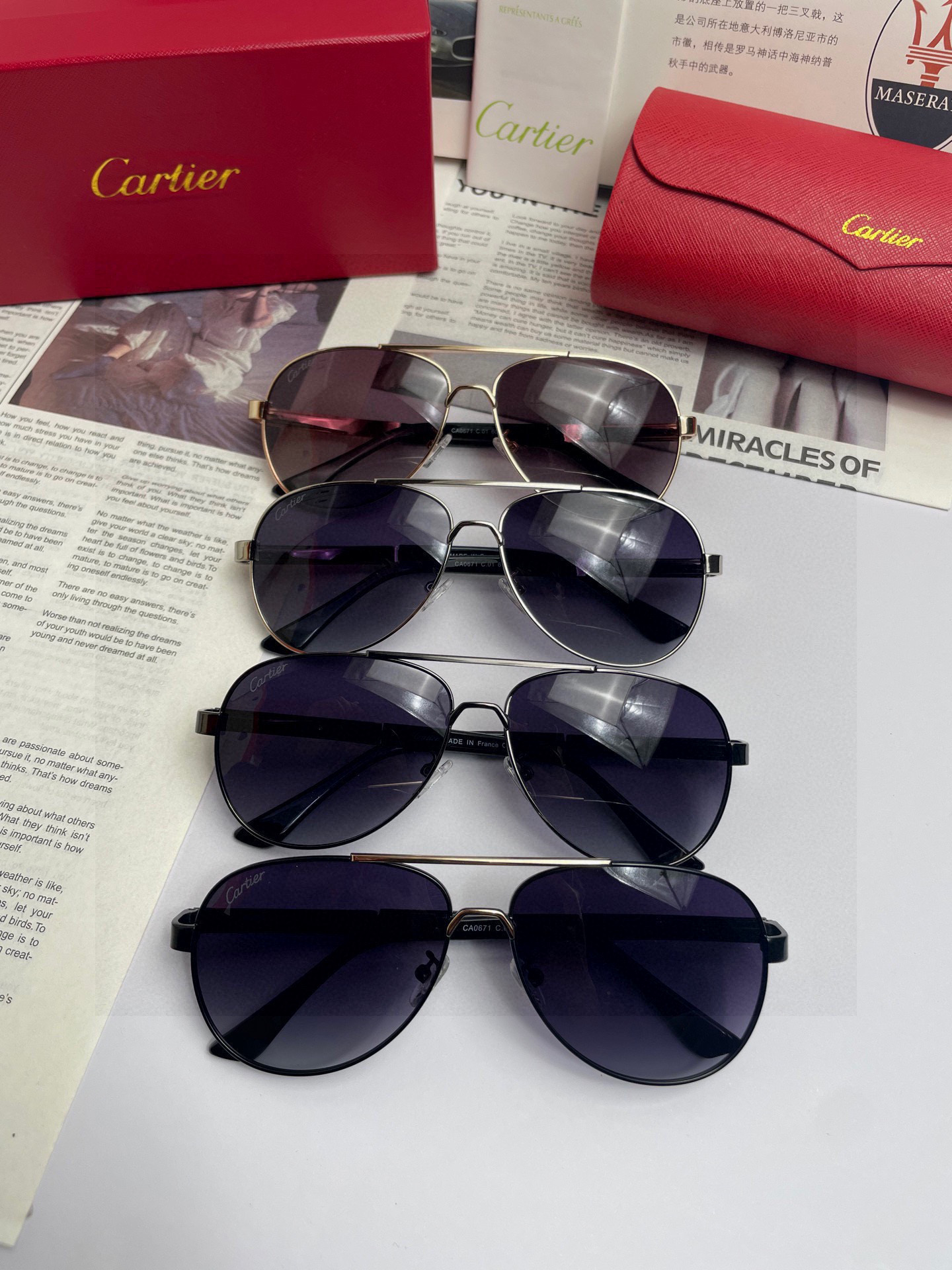 NO:366392,.The new brand Cartier Cartier original single quality men and women same polarized sunglasses, high-definition nylon lenses, metal alloy logo temples. You can see the details that the master's handmade design is exquisite, high-end and atmospheric, suitable for men and women traveling. Number 9803 glasses sunglasses, glasses, cartier, cartier19860909.新款品牌卡地亚Cartier原单品质男士女士同款偏光太阳镜 材质高清尼龙镜片、金属合金logo镜腿.看细节就知道大师手工制作设计,做工精致,高端大气,适合男女旅游出行.编号9803眼镜墨镜太阳镜,眼镜,cartier,cartier,glasses