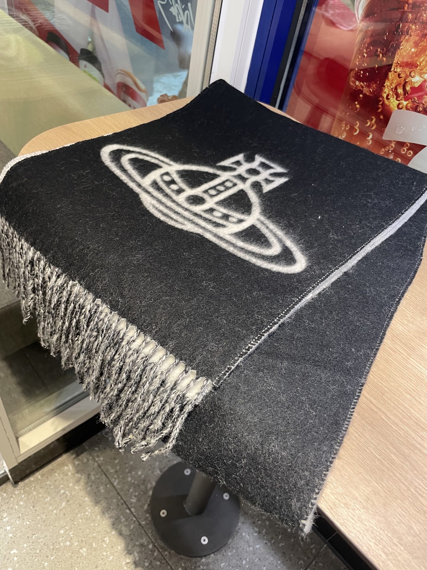 💟西太后超美新款双面围巾！超级推荐入手！质感好货！据说超难买哦！！做工非常精致，很有分量，我们的 格真的