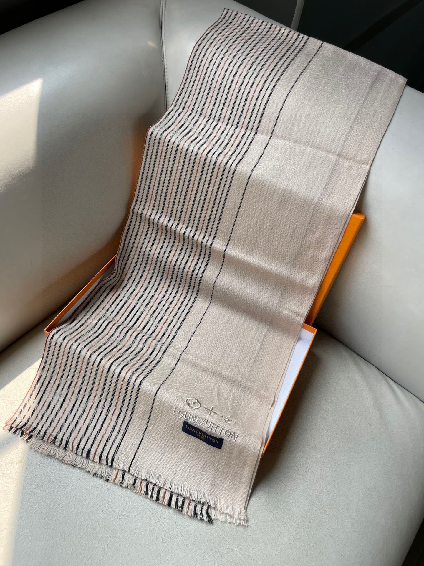 LV路易威登格子刺绣🪡极品硬货❗️品质极好极好的[流泪]可以pk专柜的最极品的品质❗️经典大幅 Mono