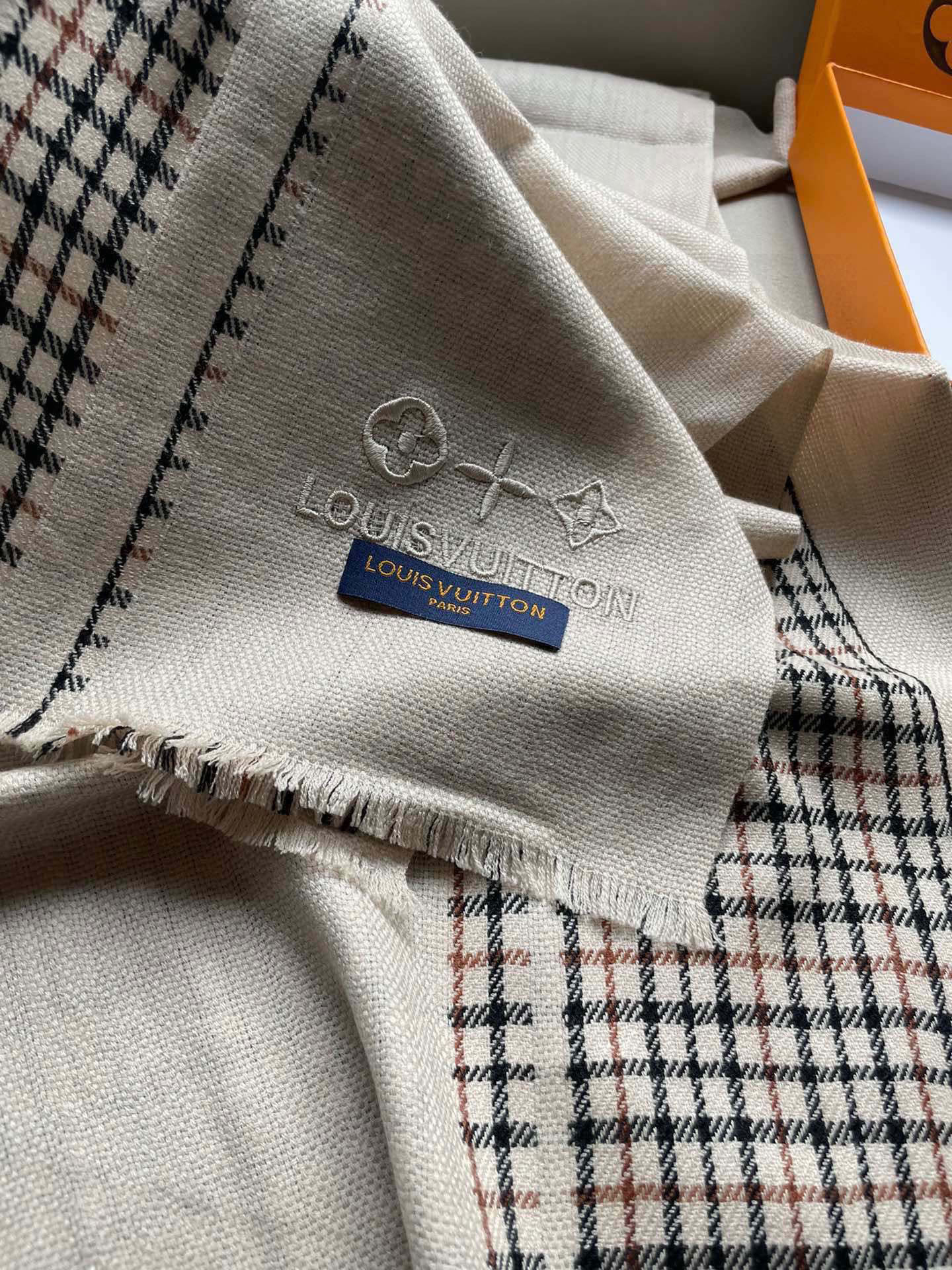 LV路易威登格子刺绣🪡极品硬货❗️品质极好极好的[流泪]可以Pk专柜的最极品的品质❗️经典大幅 Mono