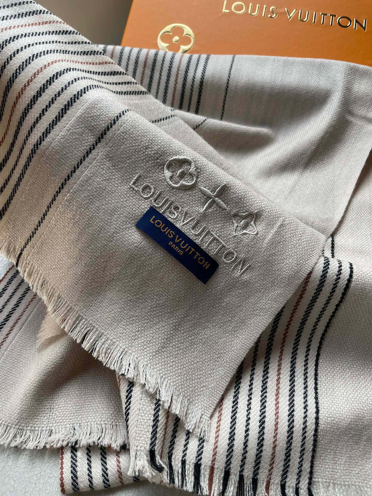 LV路易威登格子刺绣🪡极品硬货❗️品质极好极好的[流泪]可以Pk专柜的最极品的品质❗️经典大幅 Mono