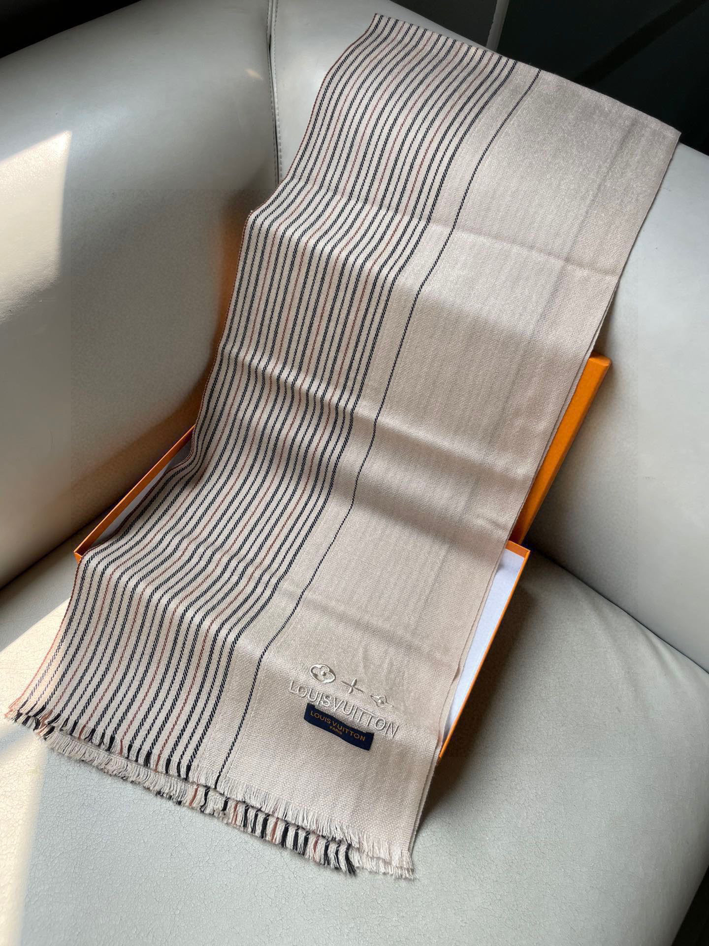 LV路易威登格子刺绣🪡极品硬货❗️品质极好极好的[流泪]可以Pk专柜的最极品的品质❗️经典大幅 Mono