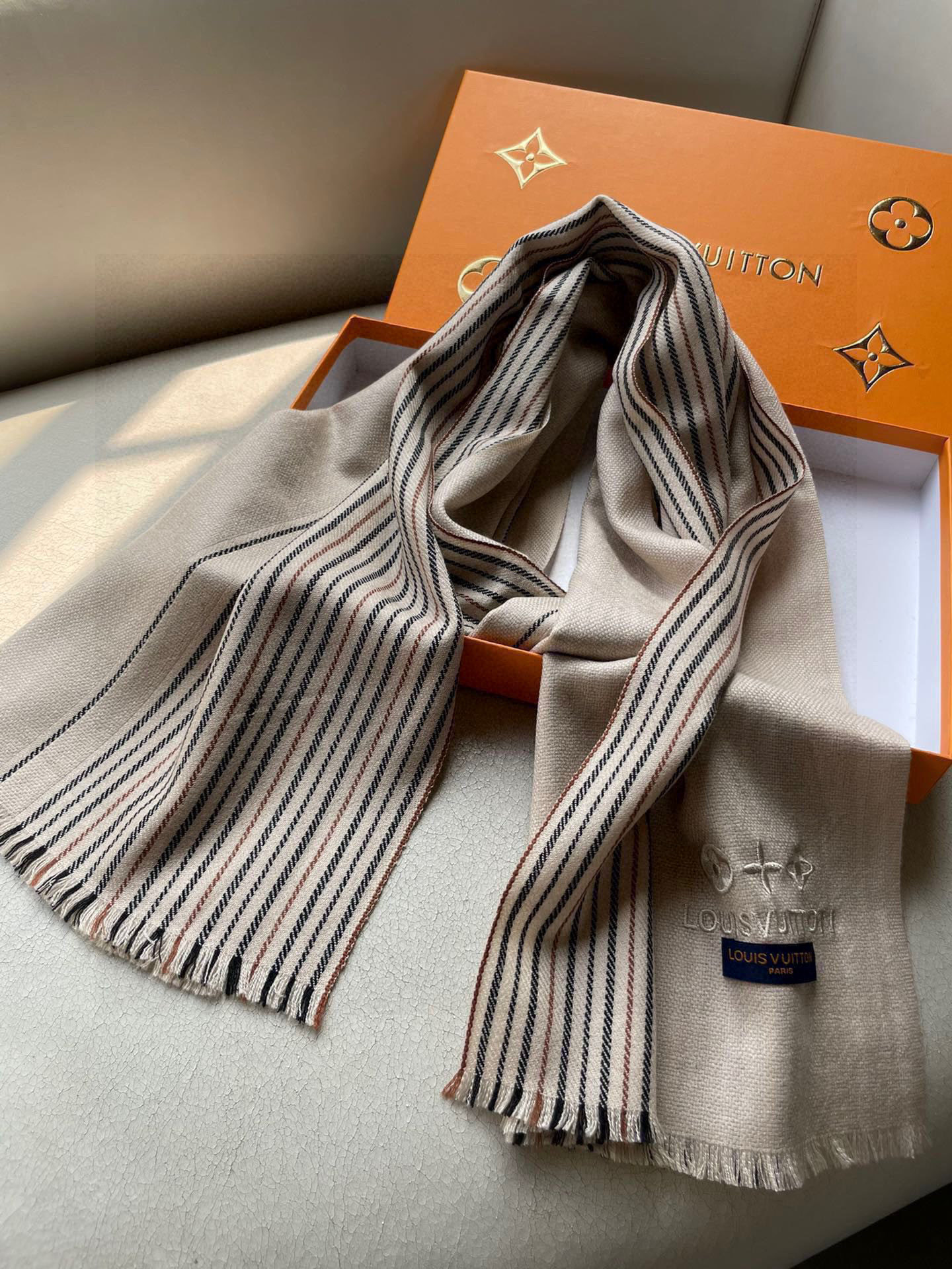 LV路易威登格子刺绣🪡极品硬货❗️品质极好极好的[流泪]可以pk专柜的最极品的品质❗️经典大幅 Mono