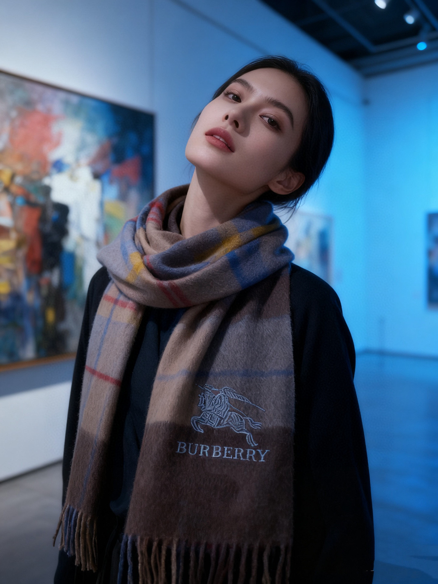 🐂牛货，巴宝莉男士女士（格纹战马刺绣）围巾，款式魅力，是经典大方‼面料采用的是客供的羔绒，细腻柔软度都非