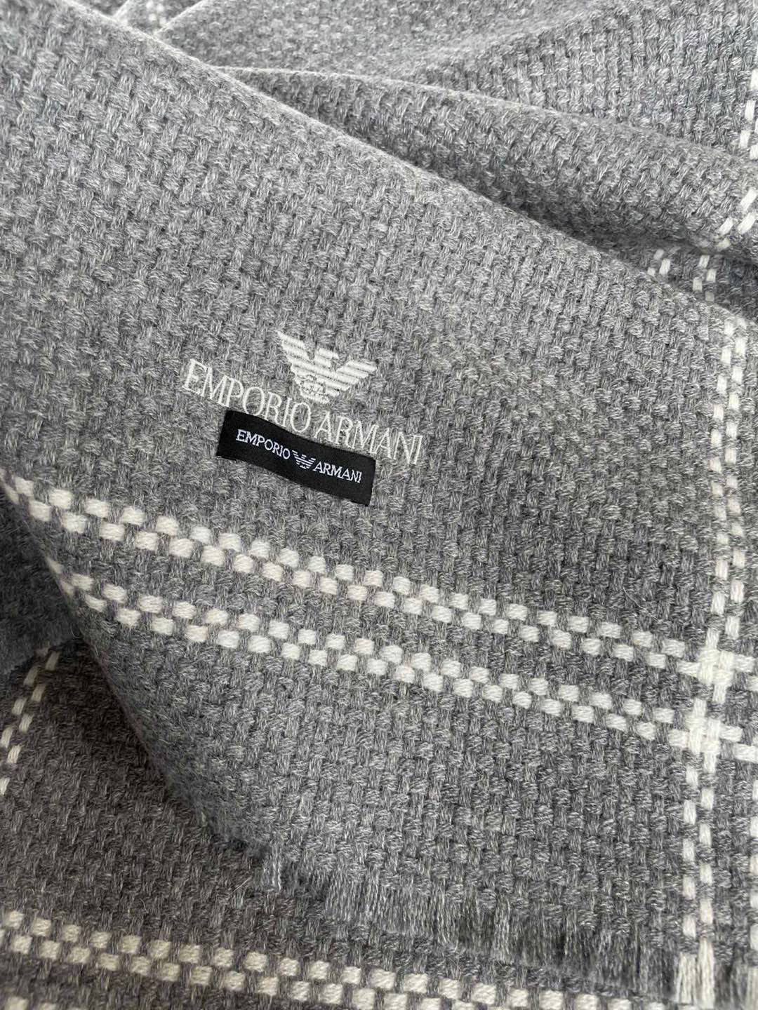 男款条纹格阿玛尼（Arman）披肩且买且珍惜~~男款真的很少，一年也就出几款，都是出口订单所以比较难遇。