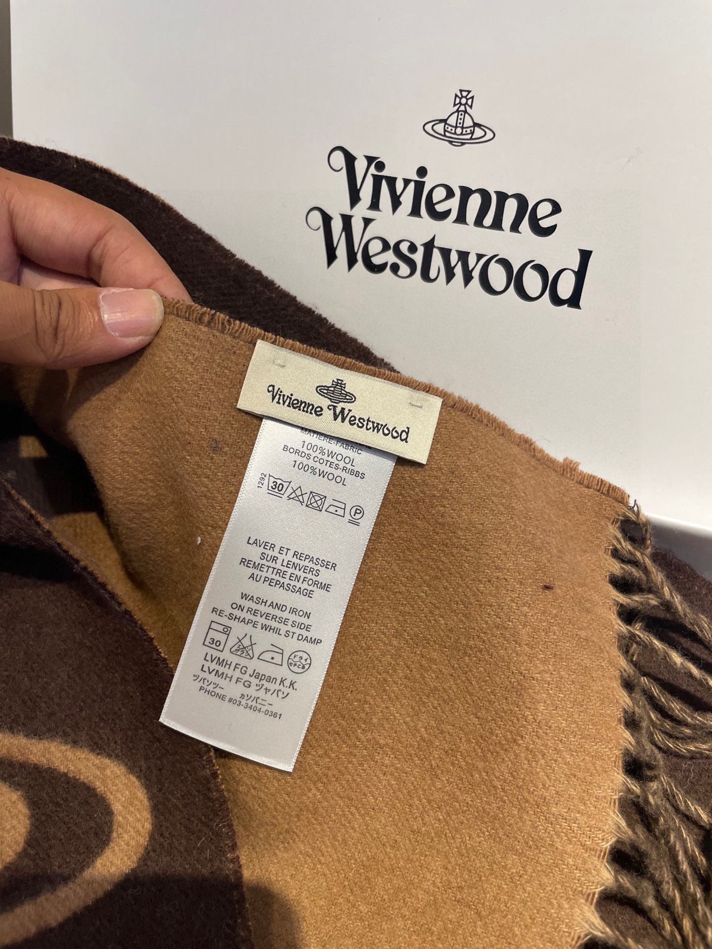 💟西太后超美新款双面围巾！超级推荐入手！质感好货！据说超难买哦！！做工非常精致，很有分量，我们的 格真的