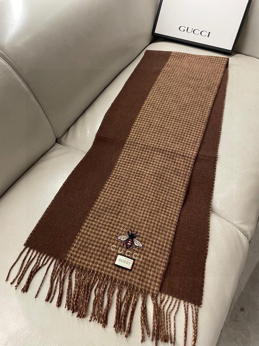 gucci scarf Gucci ‮ ‬ ‮ ‬ ‮ ‬ ‮ ‬ ‮ ‬ ‮ ‬ ‮ ‬ 100% ‮ ‬ ‮ ‬ ‮ ‬ 32×180 — photo 4