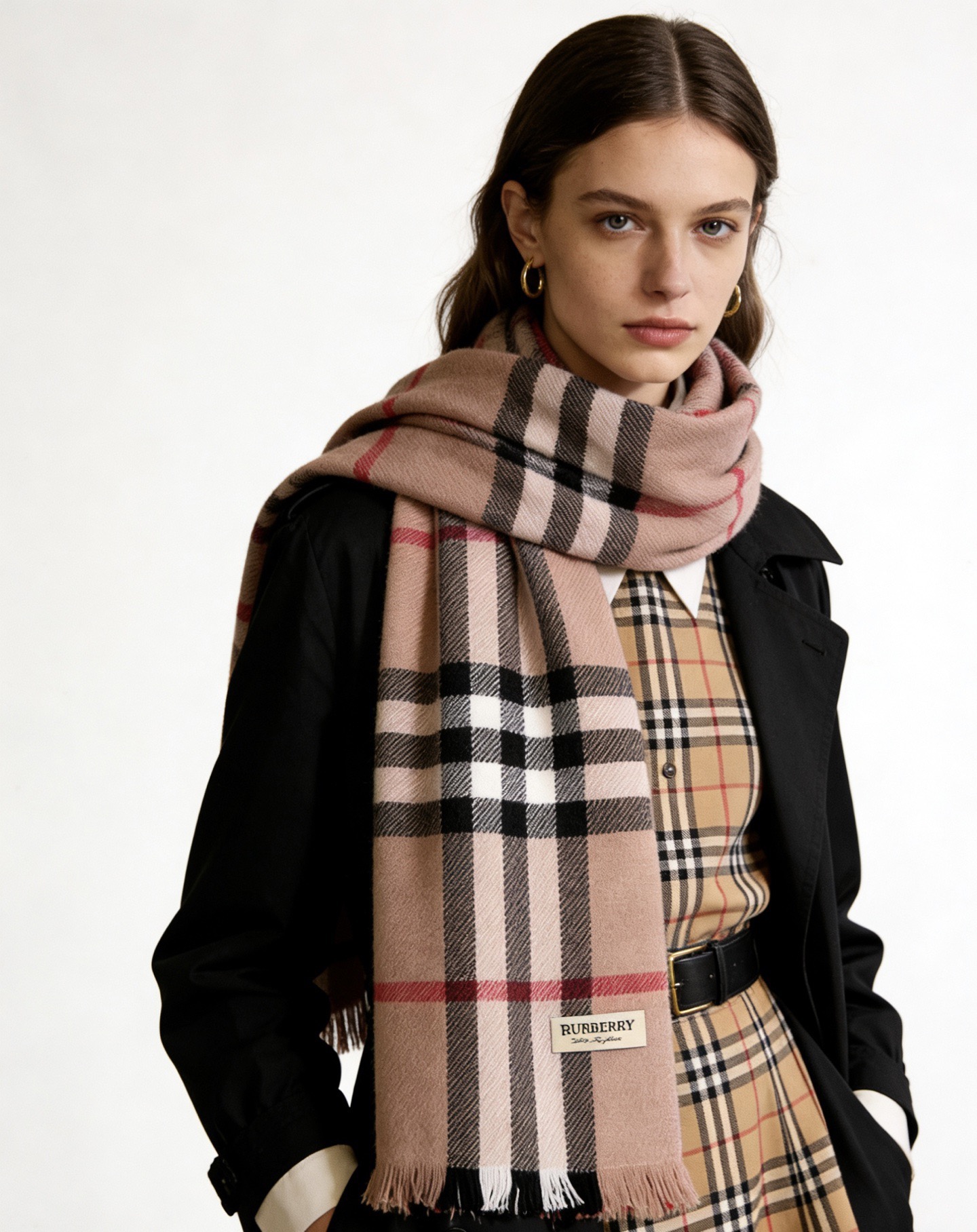 同步官网，巴宝莉经典时尚的情怀。日常时髦实用款】Burberry新款，真的无敌时髦百搭！！独有的格调，这