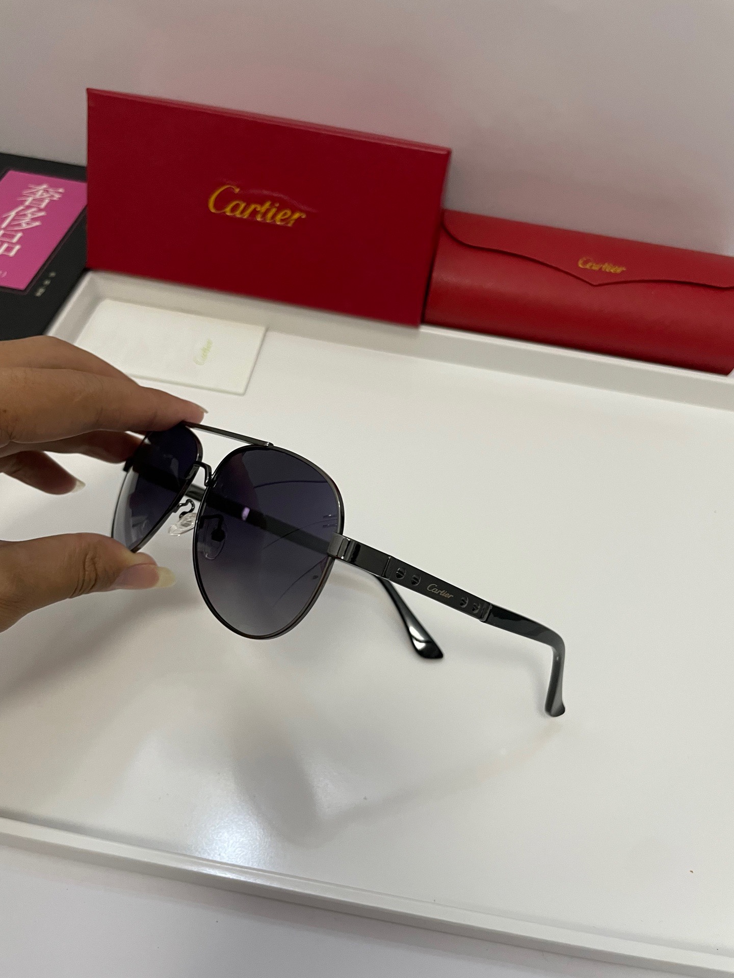 Солнцезащитные очки Cartier в стиле авиаторов унисекс