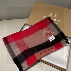 牛货🐮巴宝莉新品男士、女士同款小披肩✨羊绒经典格纹👐围巾♨️高尖端产物⚠️,经典logo刺绣,时尚大牌的顶尖设计款💕拿到 牛货🐮巴宝莉新品男士、女士同款小披肩✨羊绒经典格纹👐围巾♨️高尖端产物⚠️,经典logo刺绣,时尚大牌的顶尖设计款💕拿到