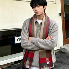 牛货🐮巴宝莉新品男士、女士同款小披肩✨羊绒经典格纹👐围巾♨️高尖端产物⚠️,经典logo刺绣,时尚大牌的顶尖设计款💕拿到 牛货🐮巴宝莉新品男士、女士同款小披肩✨羊绒经典格纹👐围巾♨️高尖端产物⚠️,经典logo刺绣,时尚大牌的顶尖设计款💕拿到