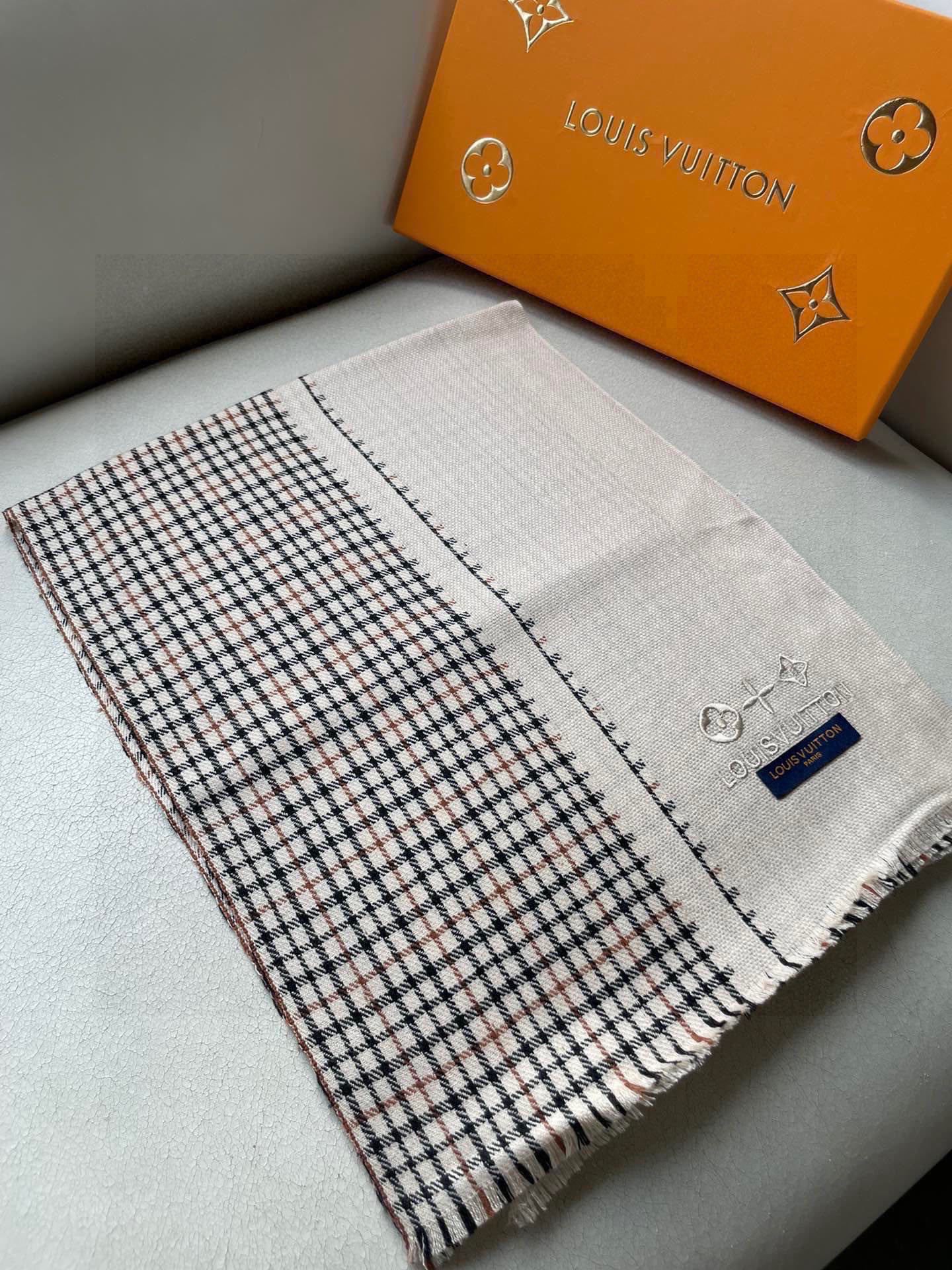 LV路易威登格子刺绣🪡极品硬货❗️品质极好极好的[流泪]可以pk专柜的最极品的品质❗️经典大幅 Monogram 是个人