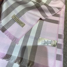 同步官网,巴宝莉经典时尚的情怀。日常时髦实用款】Burberry新款,真的无敌时髦百搭!!独有的格调,这才是大牌最迷人的 同步官网,巴宝莉经典时尚的情怀。日常时髦实用款】Burberry新款,真的无敌时髦百搭!!独有的格调,这才是大牌最迷人的