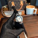 Cartier Watch Luxury Cheap Replica
 Blue Engraving Steel Material Quartz Movement