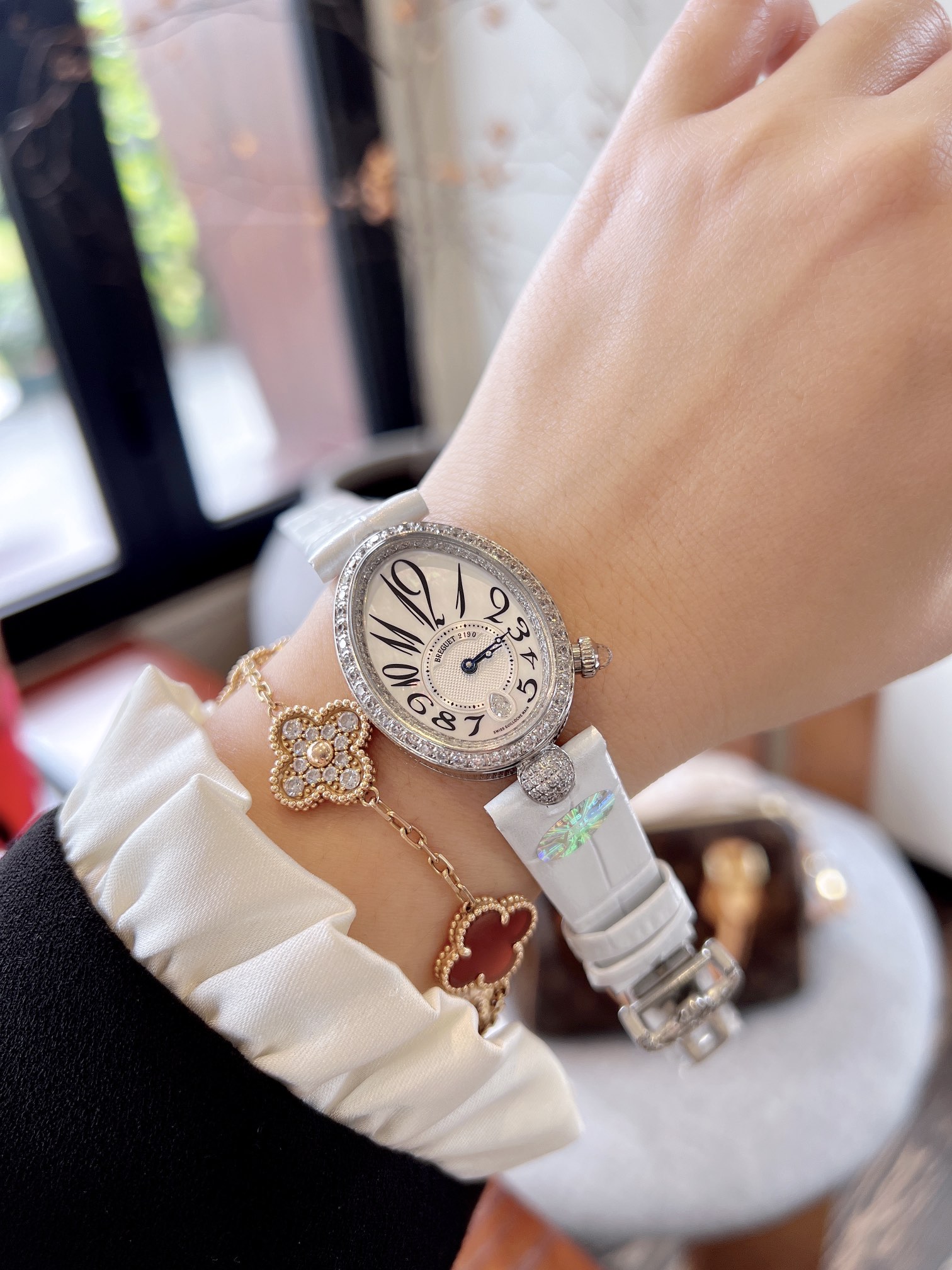 Breguet Queen Naples Series: Unique, Elegant, Swiss Stone-Swiss Core Design - 图片 9