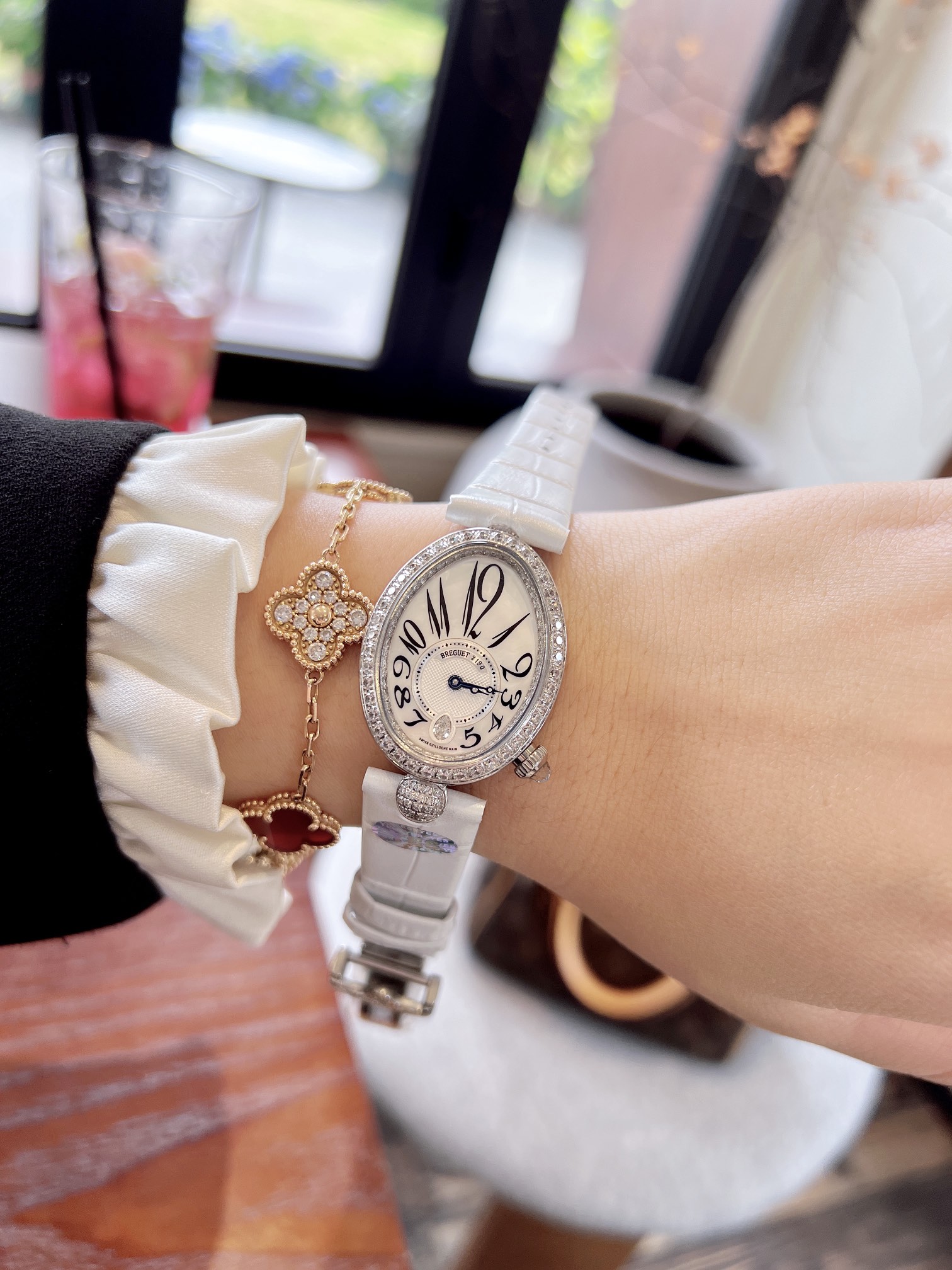 Breguet Queen Naples Series: Unique, Elegant, Swiss Stone-Swiss Core Design - 图片 8