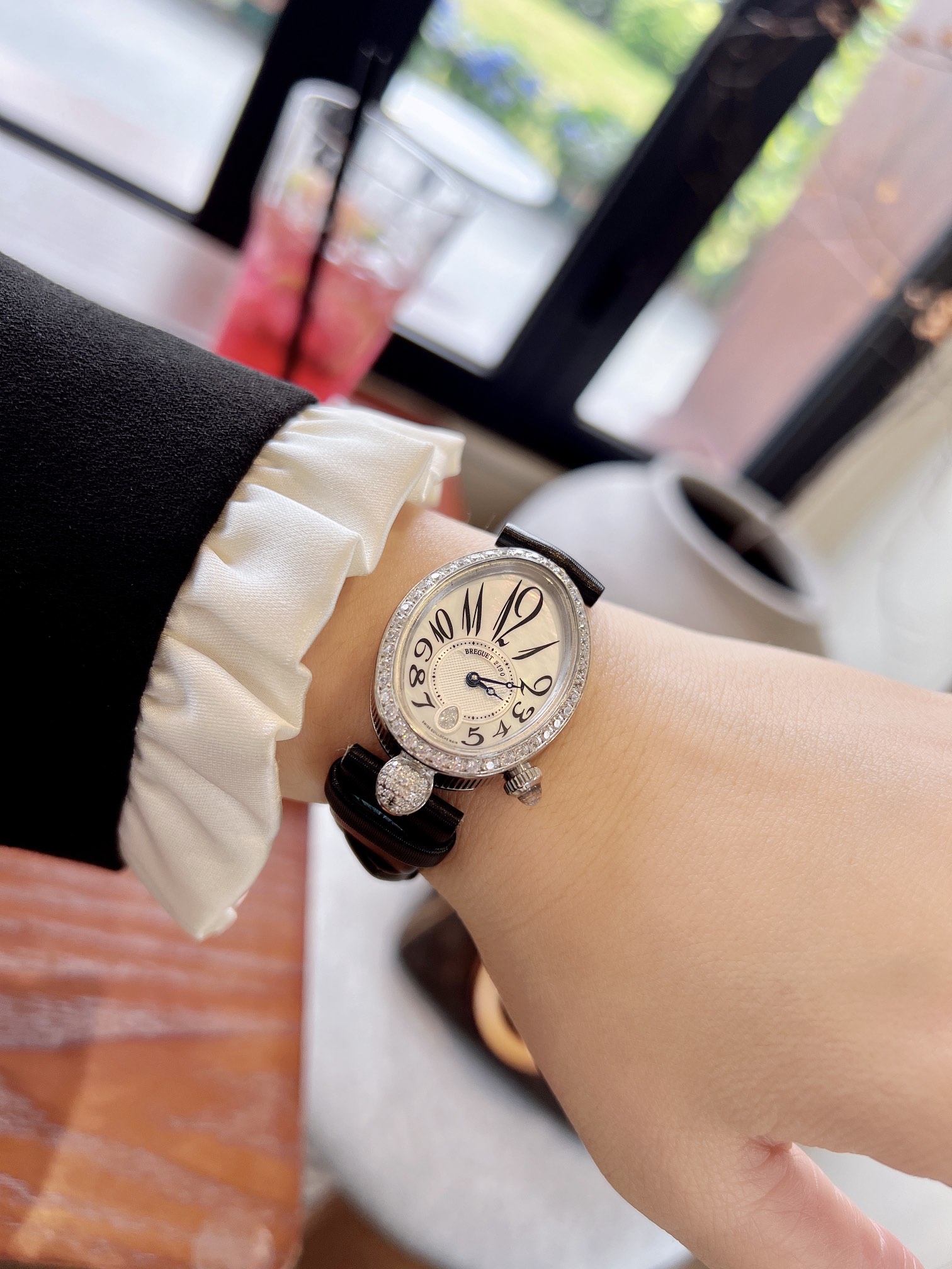 Breguet Queen Naples Series: Unique, Elegant, Swiss Stone-Swiss Core Design - 图片 2