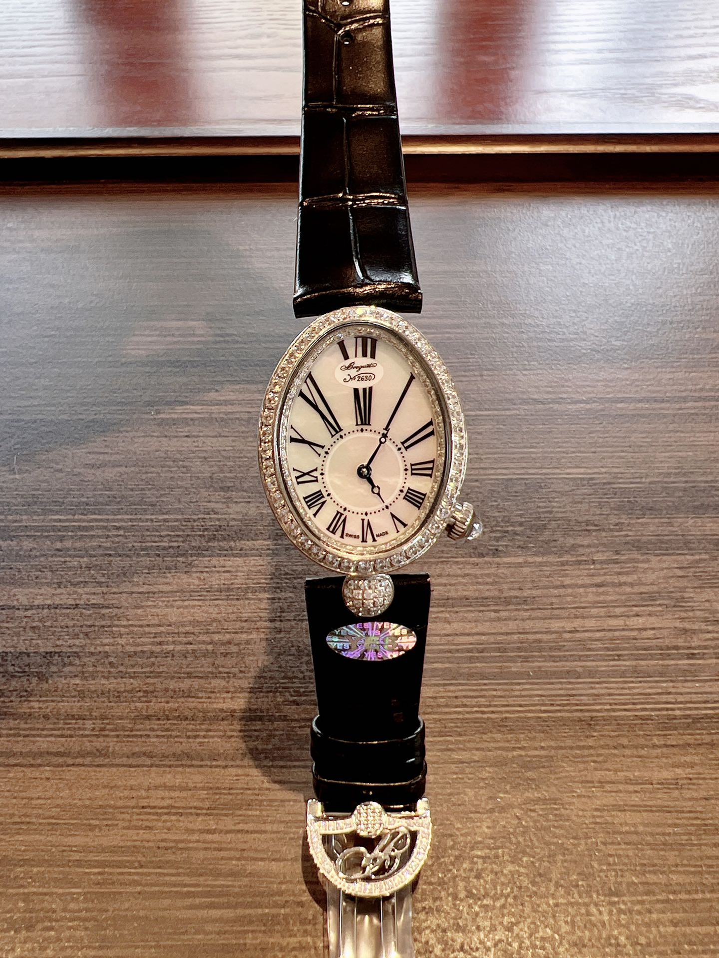 宝玑那不勒斯王后系列REINEDENAPLES[色]高品质女士瑞士石英机芯女表腕表[色]设计灵感正是来自