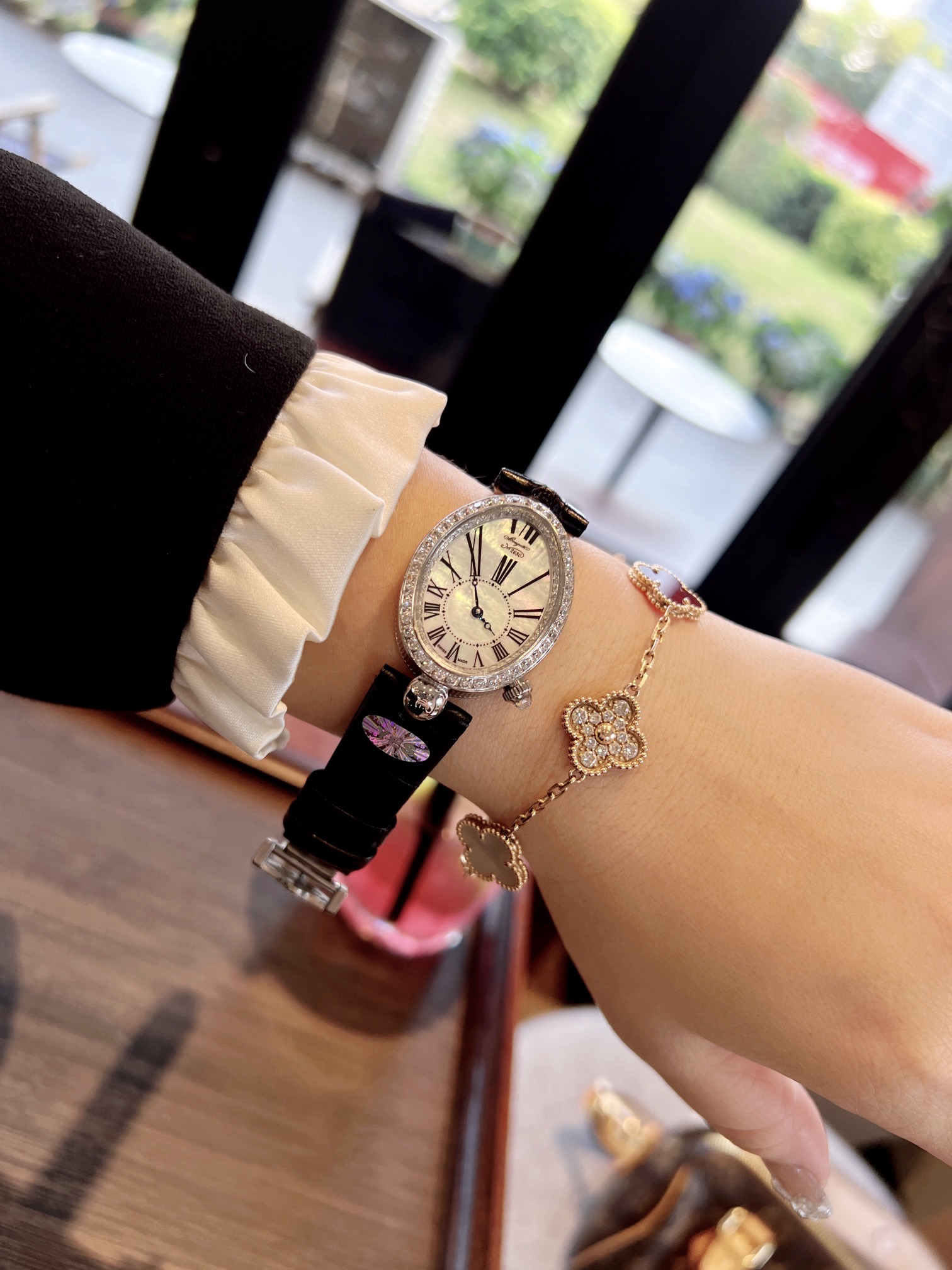 Breguet Queen Naples Series: Unique Eggshell Design for Modern Women - 图片 4