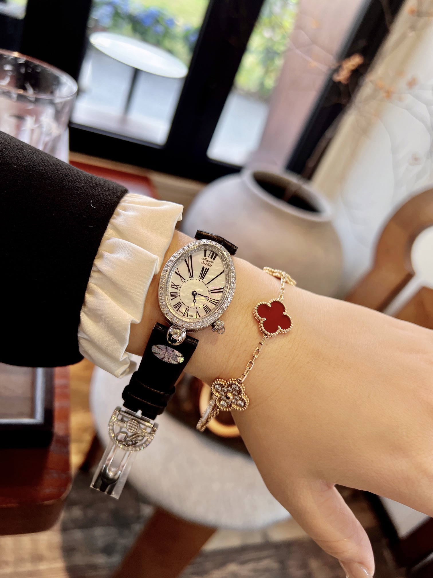 Breguet Queen Naples Series: Unique Eggshell Design for Modern Women - 图片 2