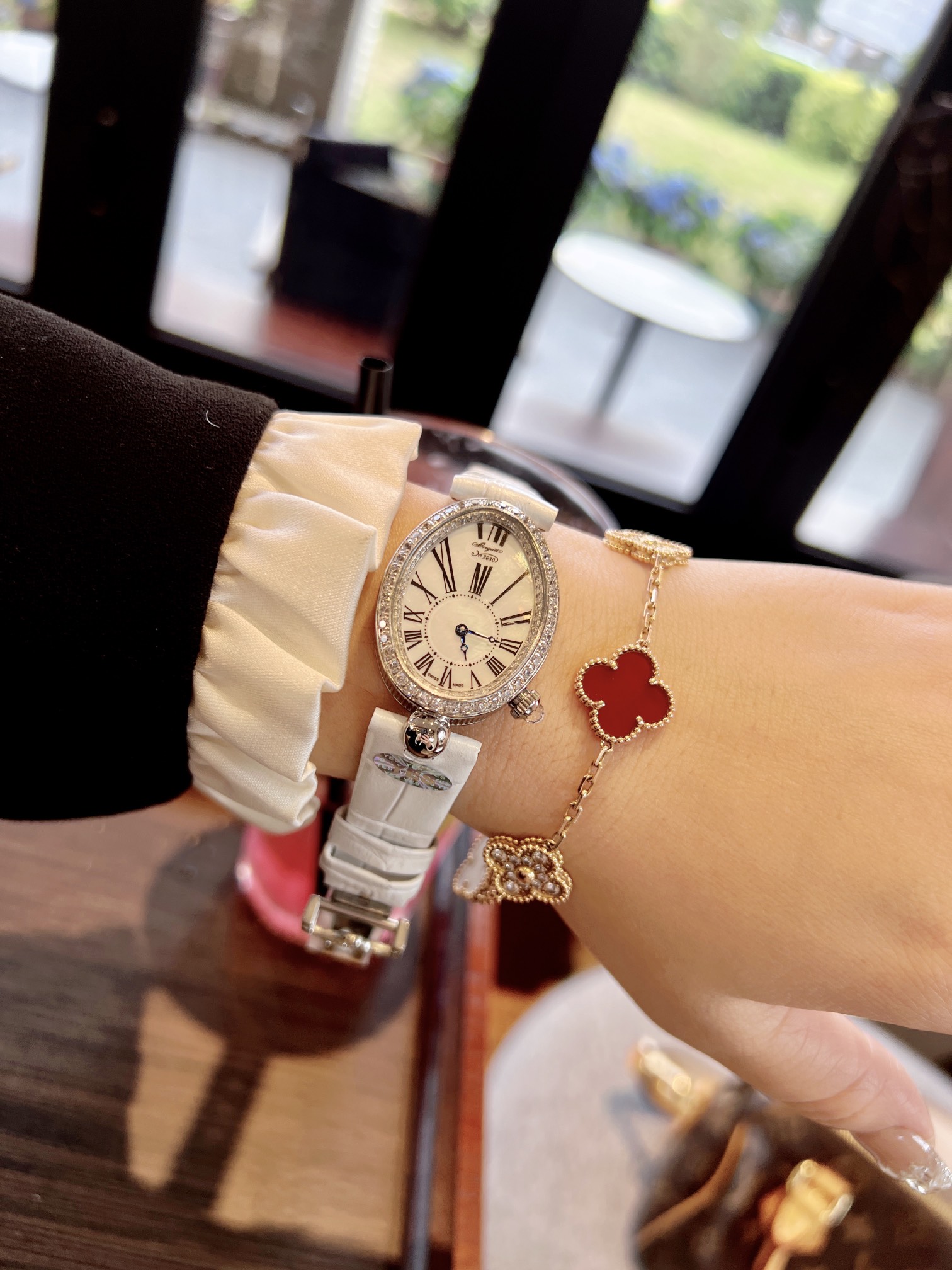 Breguet Queen Naples Series: Unique Eggshell Design for Modern Women - 图片 9