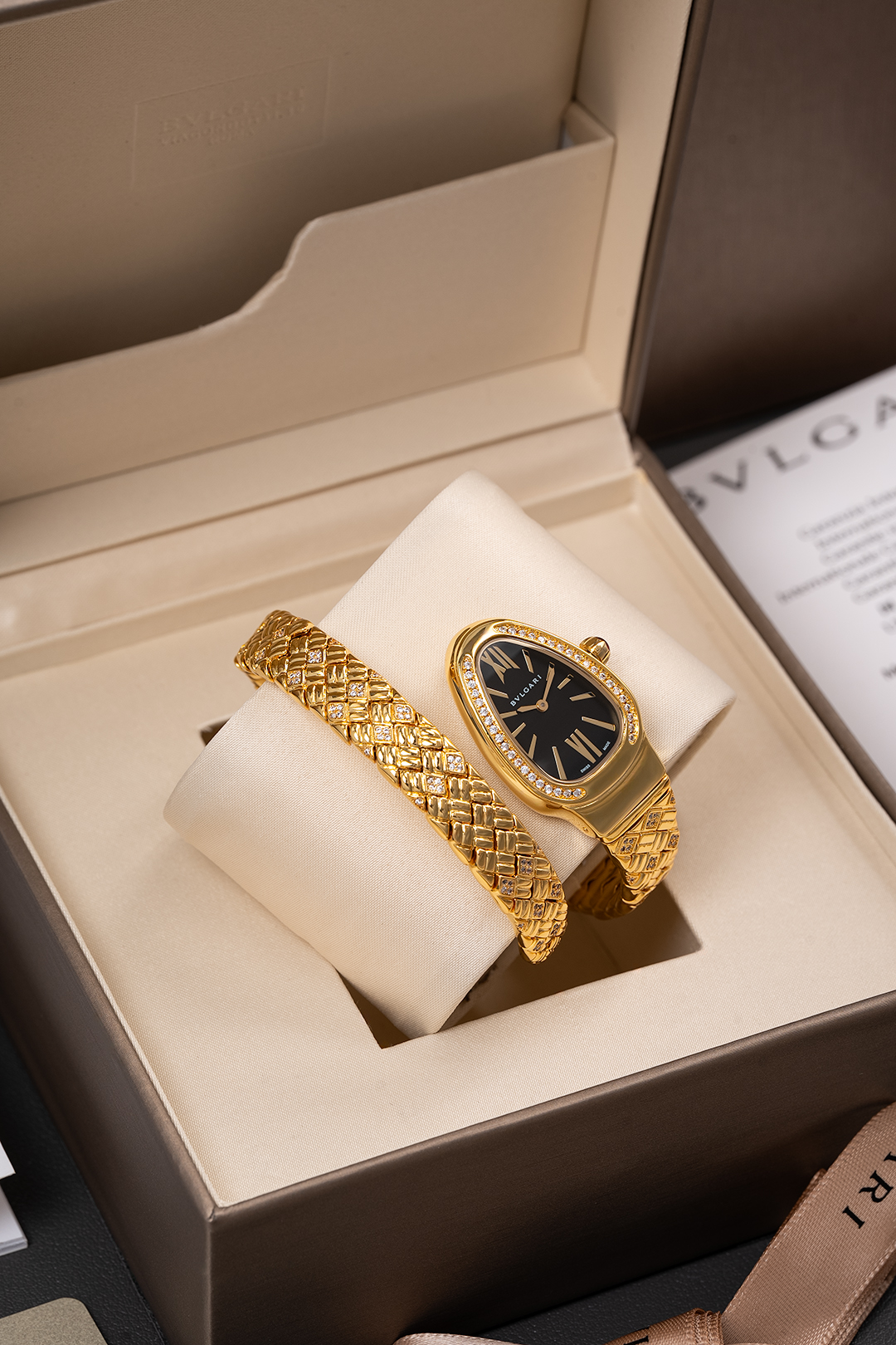 Bvlgari Serpenti Spiga Women's Watch, Quartz Movement, Gold-Tone Stainless Steel 4 o 1iofg04f610qa18vl1mjc1kn41s6j17